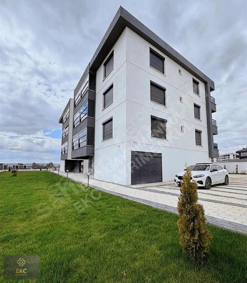 Tepebaşı Aşağı Söğütönü Kiralık Daire (ekc) Aşağısöğütönü'nde Sıfır Lüks 3+1 170m2 Site İçi Akıllı Ev