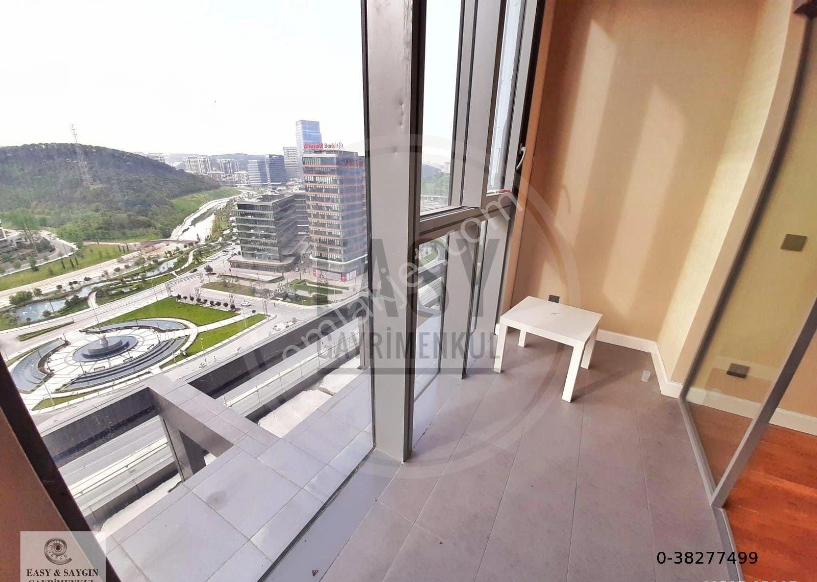 Sarıyer Huzur Satılık Residence Skyland Da Satılık 1+1 Daıre فروشی مناسب کارت شهروندی