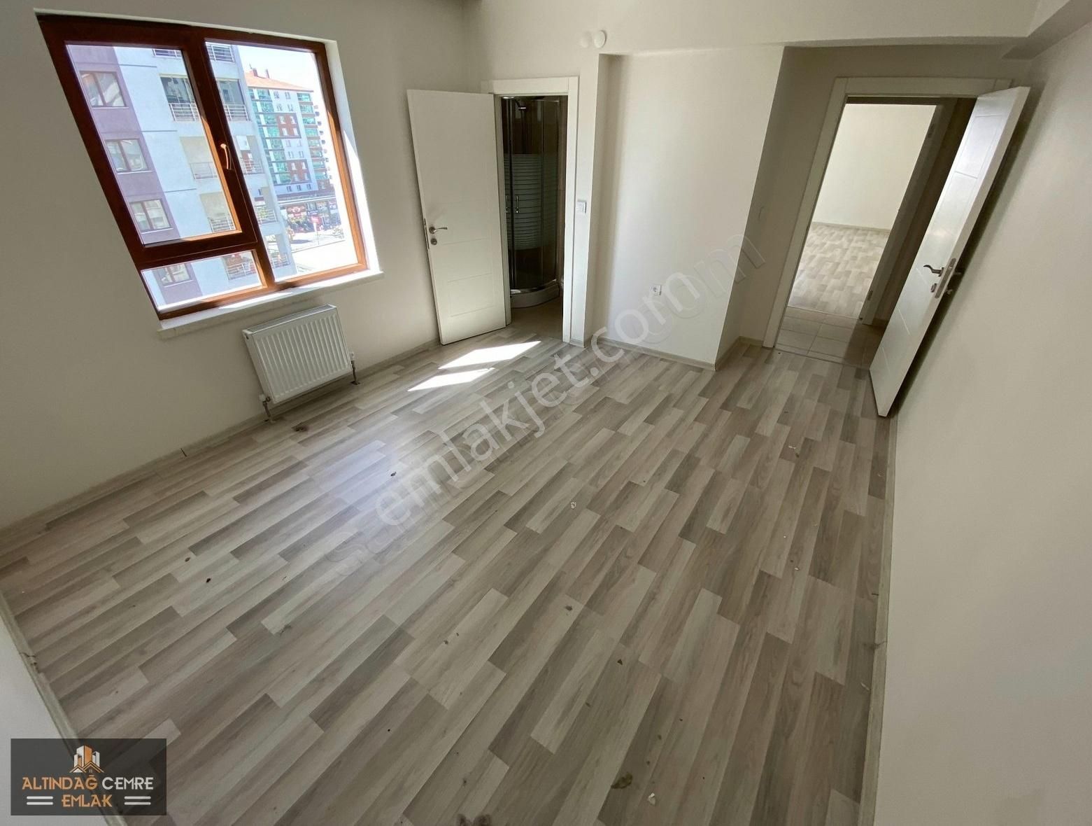 Altındağ Güneşevler Satılık Daire Cemre Emlak Güvencesiyle Site İçerisinde 3+1 Teras Balkon Daire