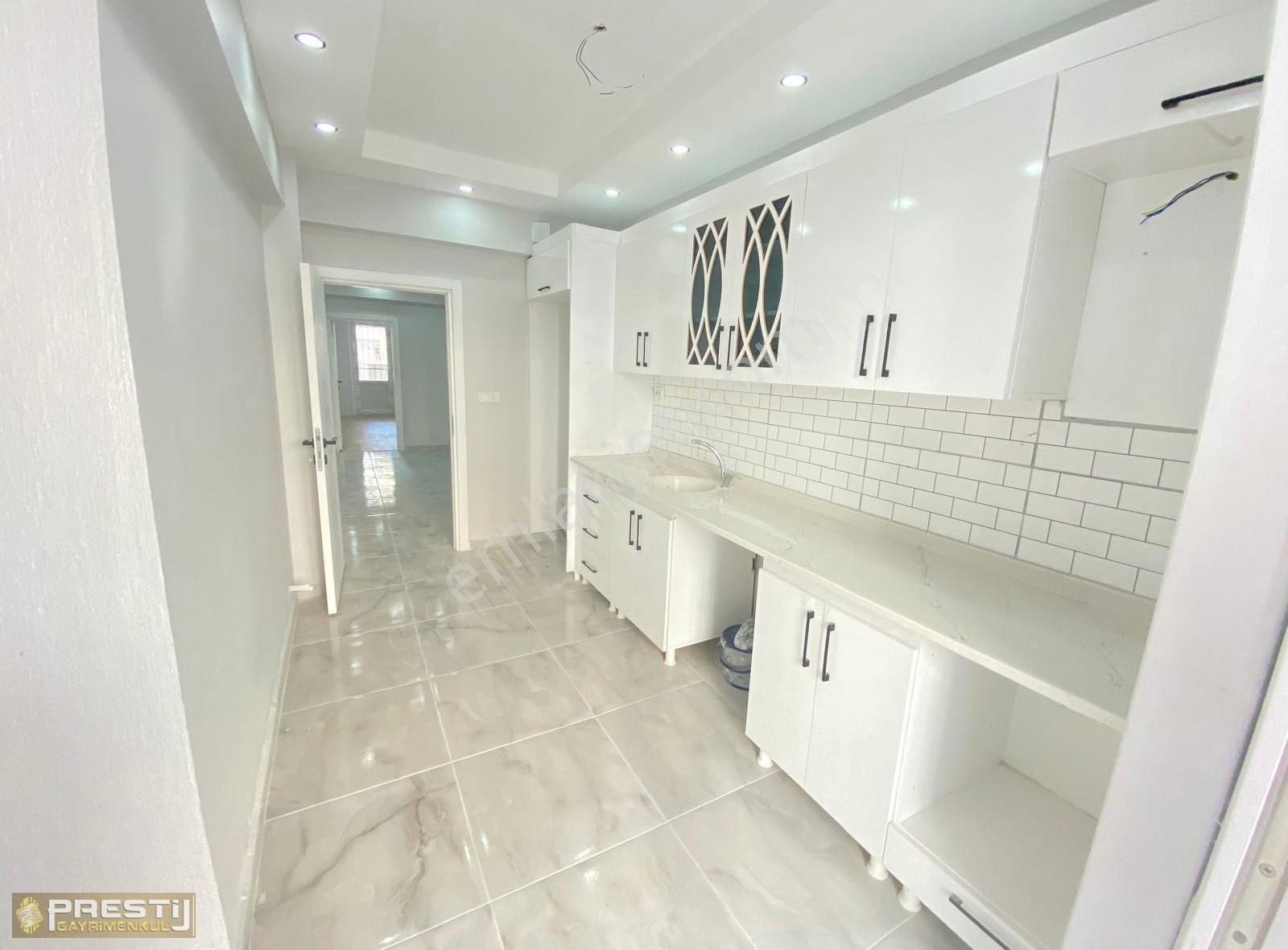 Prestij'den Palmiye'de Full Yapılı Anayola Ve Sahile Yakın 3+1 - Görsel 10