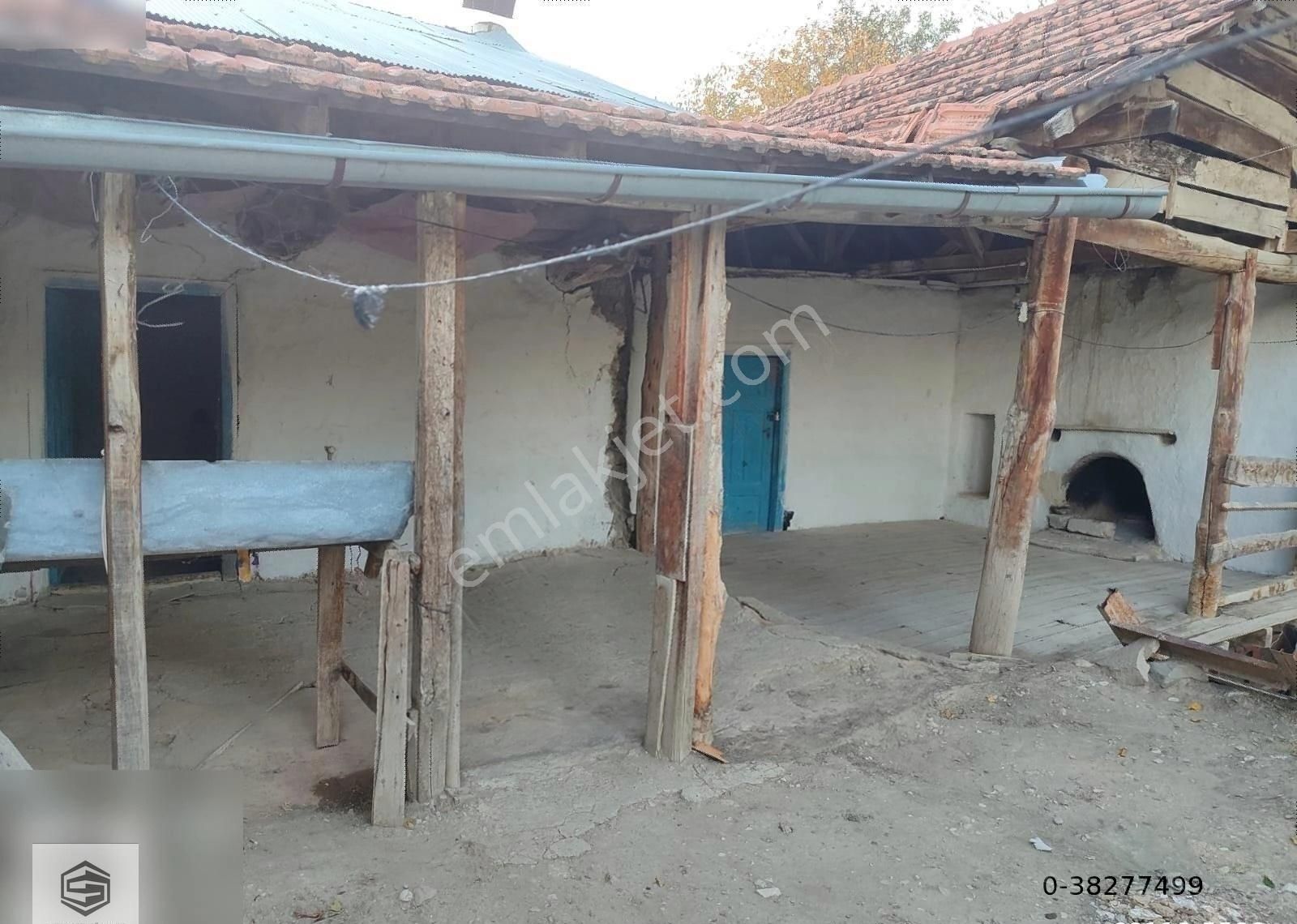 Antalya Korkuteli Yeşilyayla'da 497m2 Arsa İçerisinde Müstakil - Görsel 2