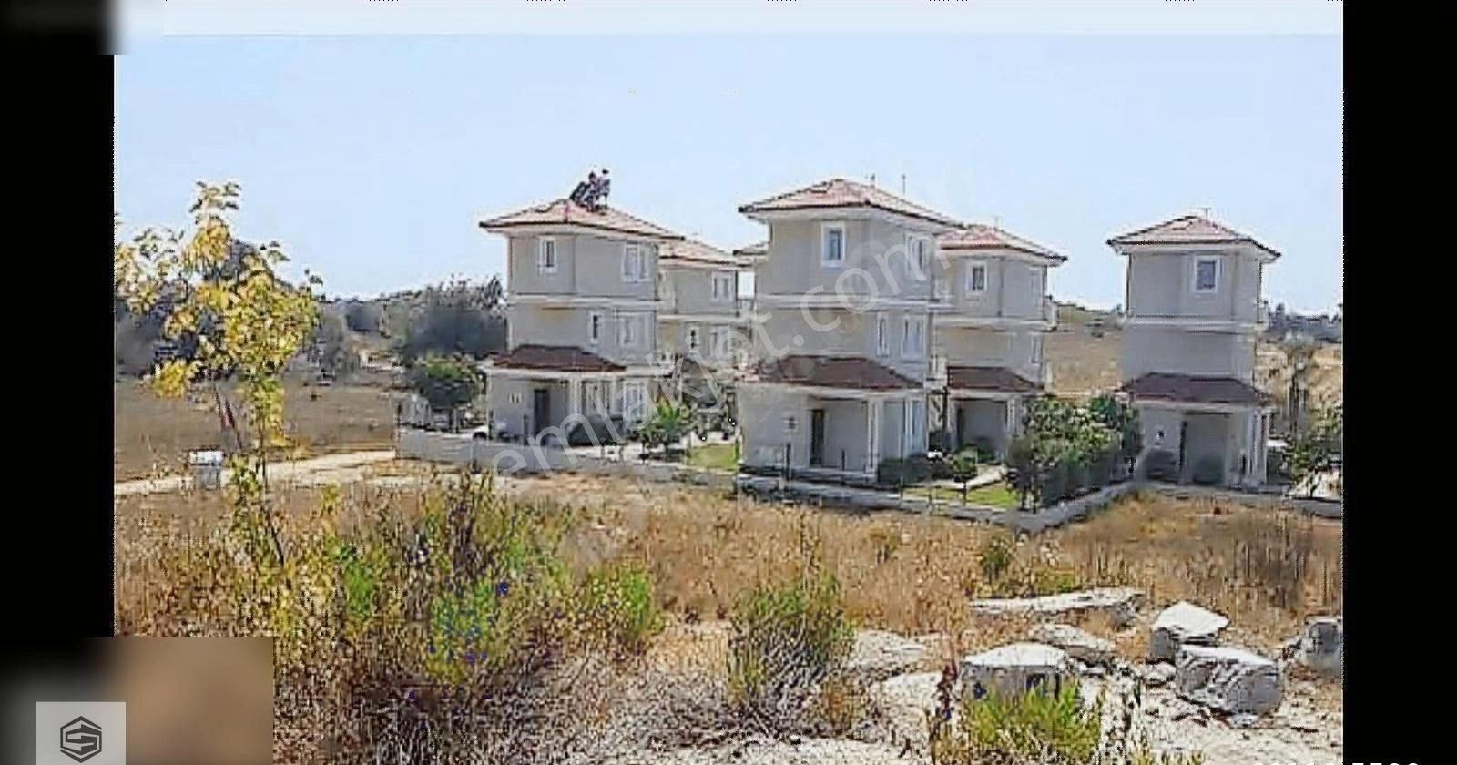 Serik Karadayı Satılık Konut İmarlı Antalya Serik Karadayı'da 192m2 Villa Arsası