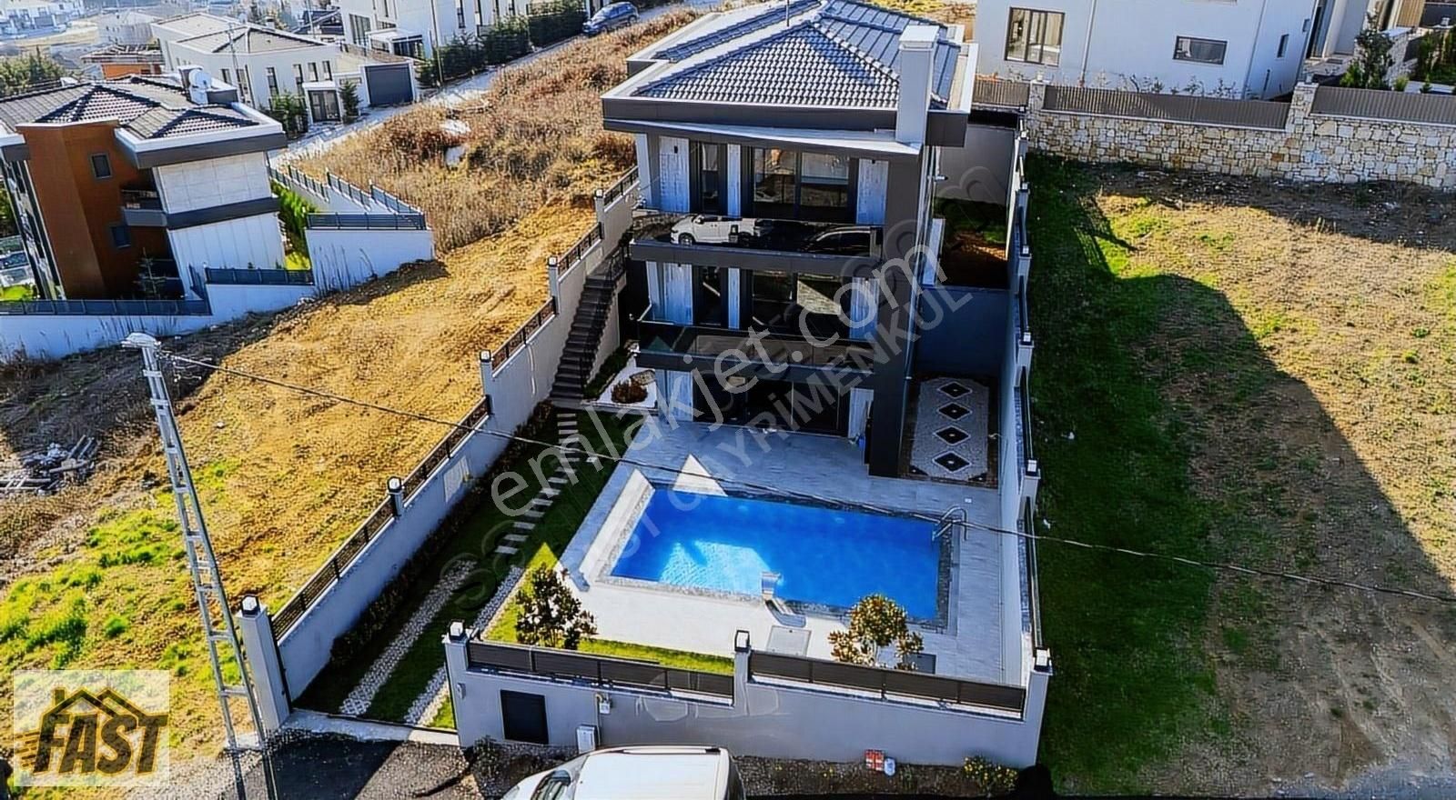 Şile Çavuş Satılık Villa Bu Villayı Görmeden Geçmeyin: Şile'de 5+2, 330 M² - Alper Çelik