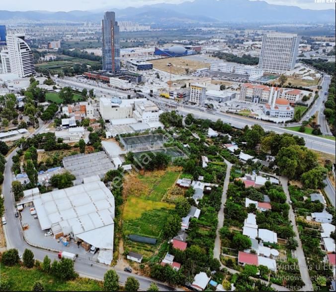 Osmangazi Soğanlı Satılık Ticari İmarlı Bursa Osmangazi Yalova Yolu Özdilek Yanı Soğanlı Ticari İmarlı 6.000 M2 Arazi