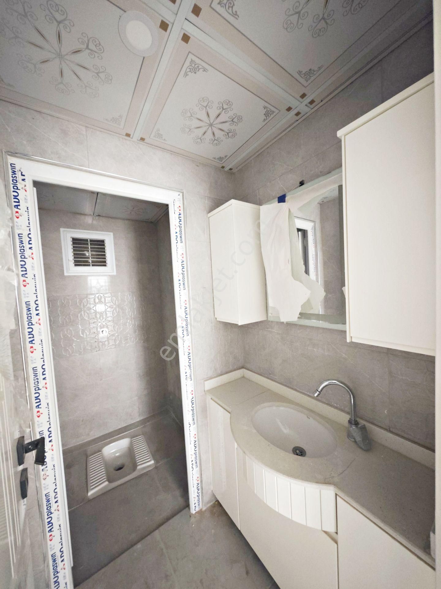 Alpaslan'da Geniş Oturum Ve Şık Duvar Kağıdı Sıfır Ultralüx 3+1 - Görsel 22