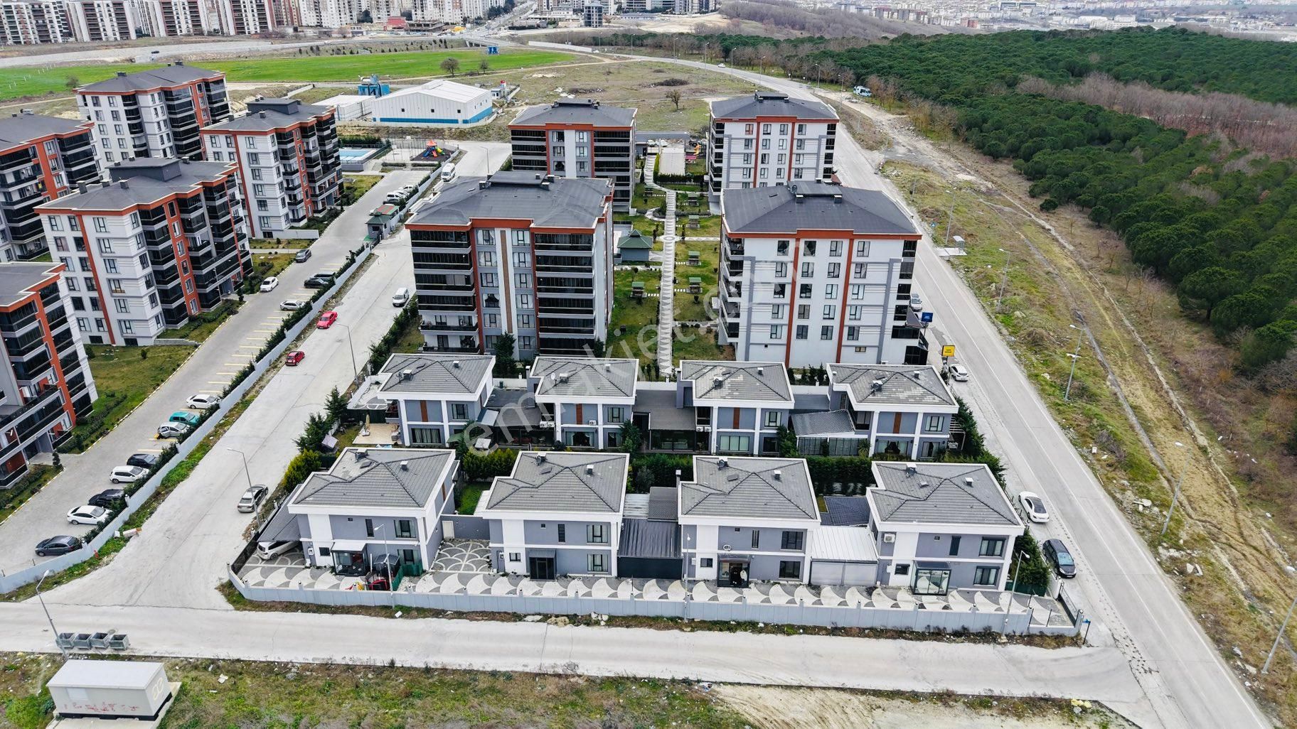 Çerkezköy Cumhuriyet Satılık Villa Çerkezköy Tepe Doğa Şehır’de Site İçi 4+2 Satılık Villa