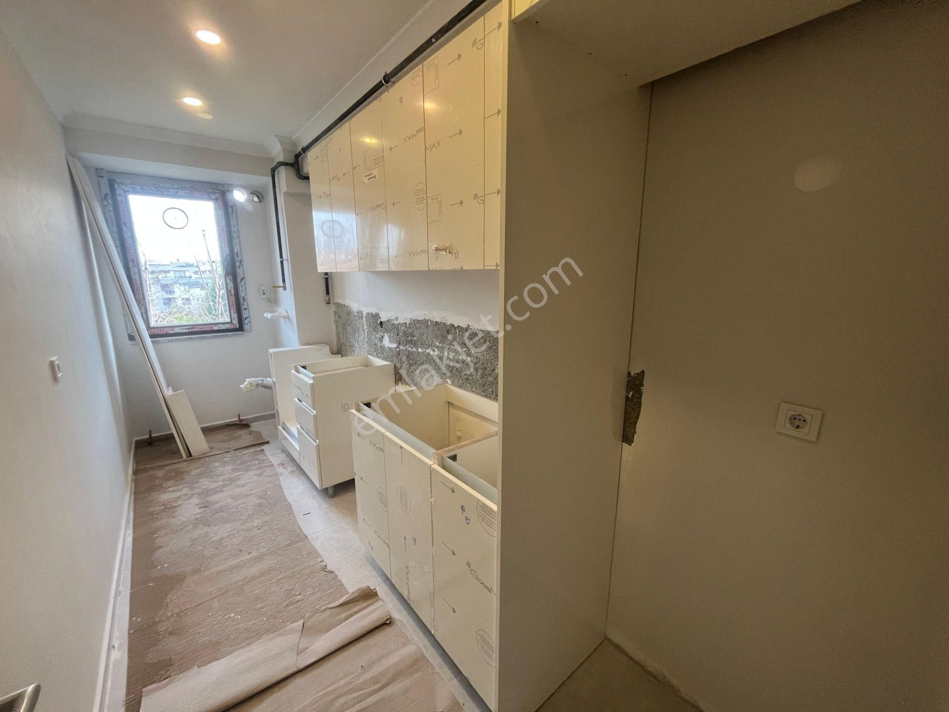 Üsküdar İcadiyenin En Güzel Yerinde Sıfır Binada 2+1 85m² Satılı - Görsel 19