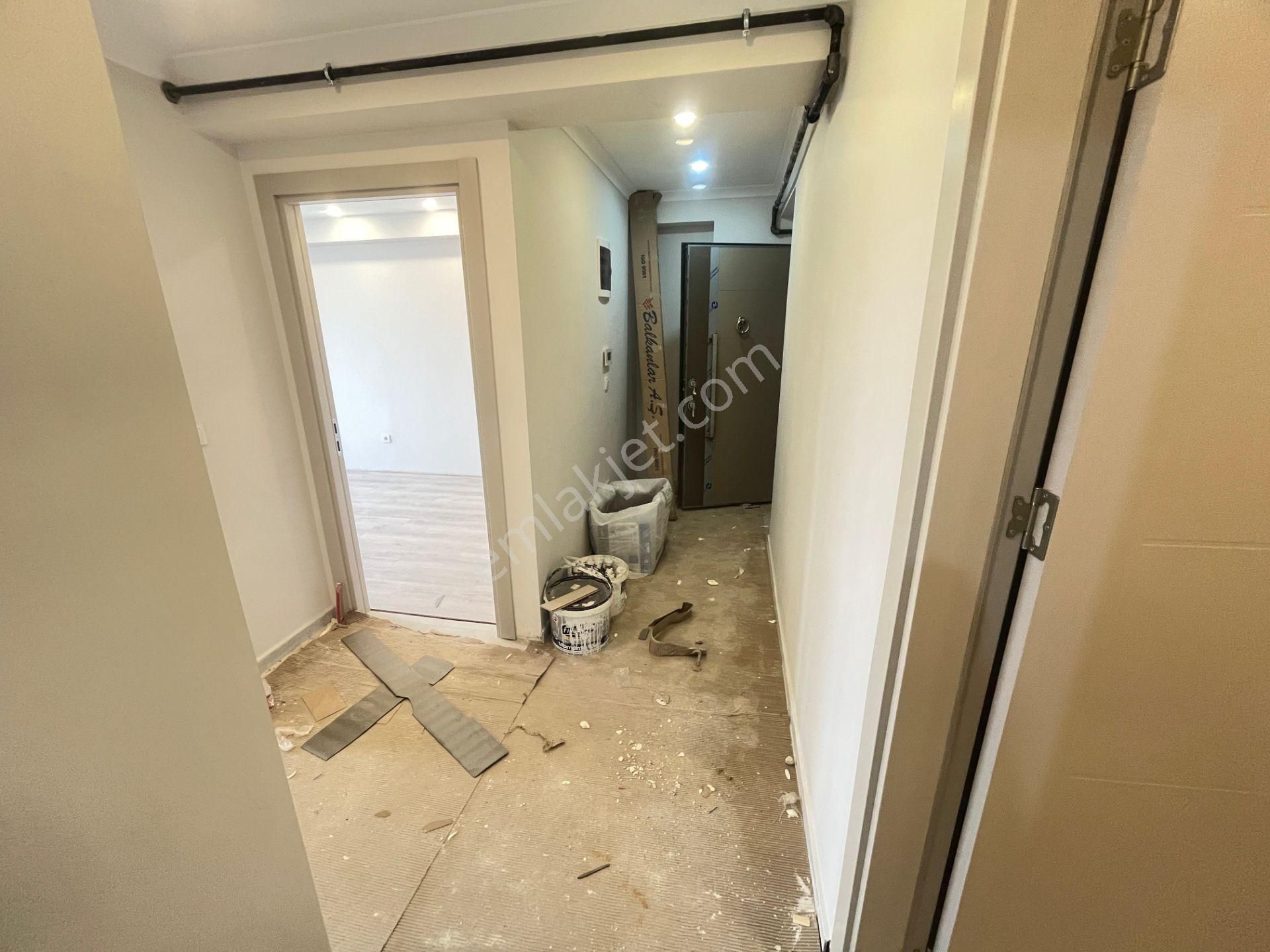 Üsküdar İcadiyenin En Güzel Yerinde Sıfır Binada 2+1 85m² Satılı - Görsel 17