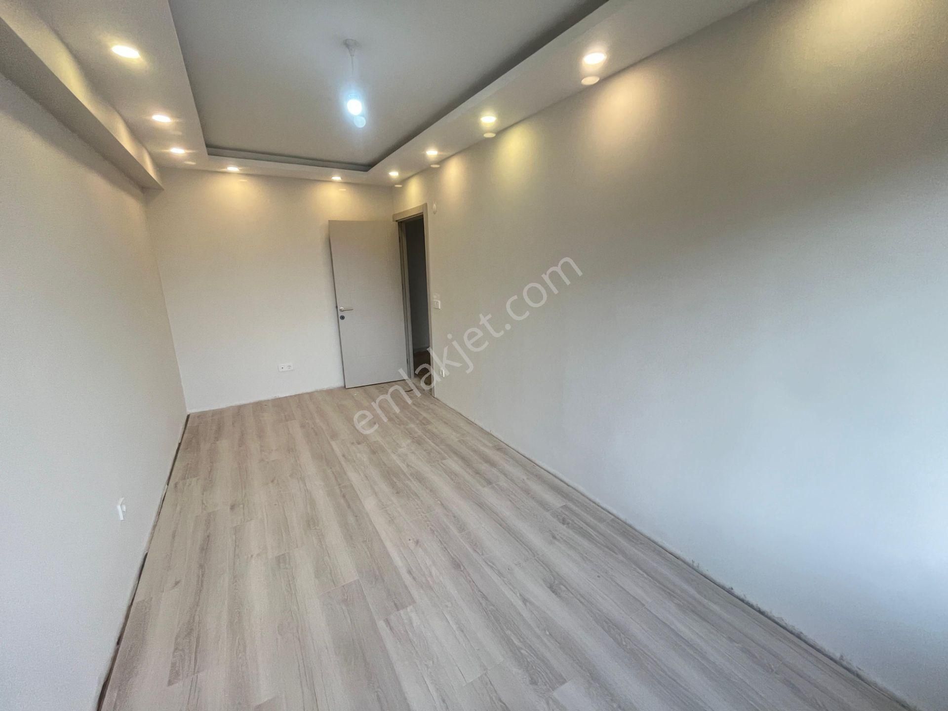 Üsküdar İcadiyenin En Güzel Yerinde Sıfır Binada 2+1 85m² Satılı - Görsel 11