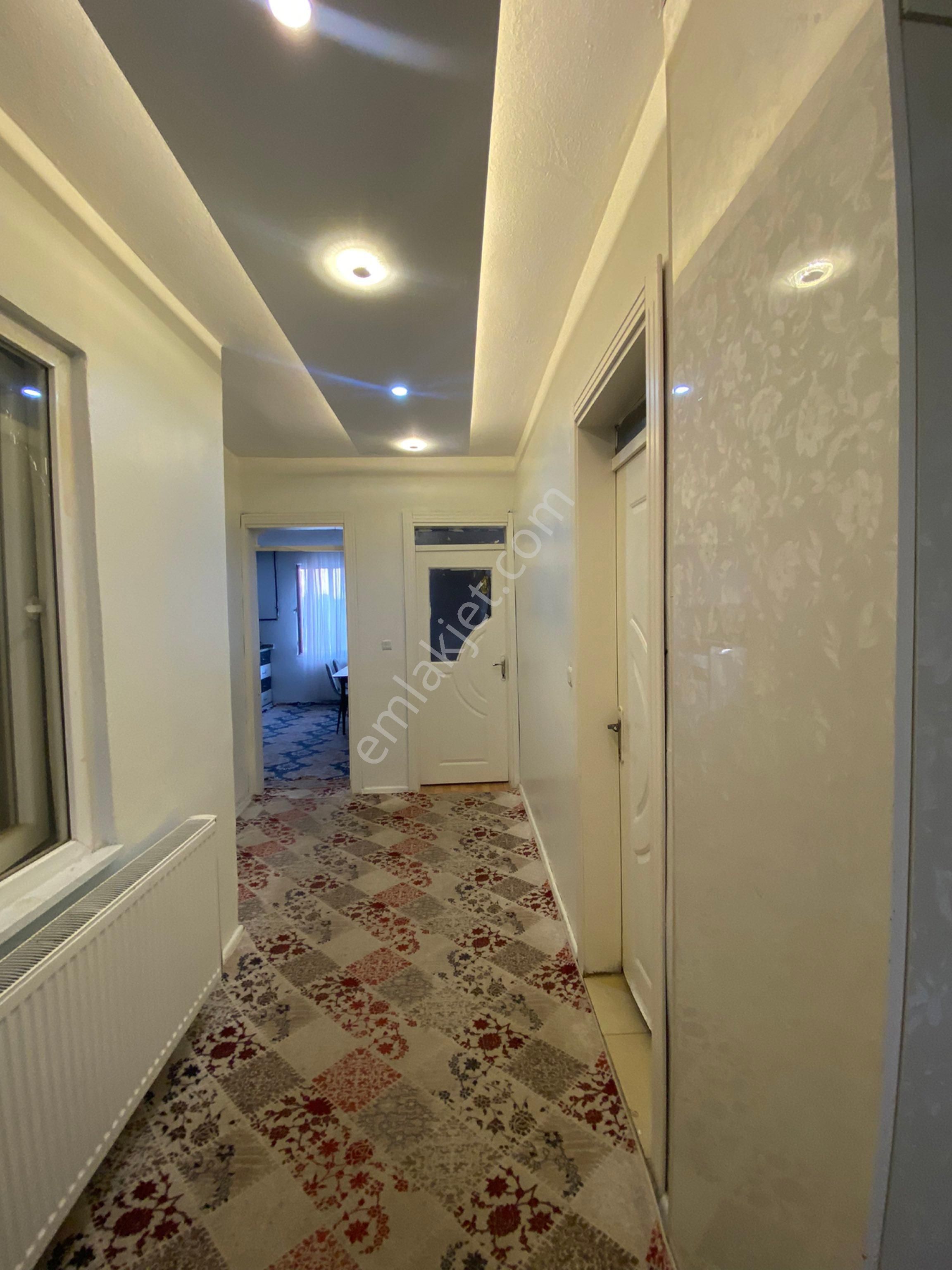 Güneş De 4 Katlı 120m Tam Tapu Ve 4 Katıda Doğalgazlı,bakımlı Ev - Görsel 9