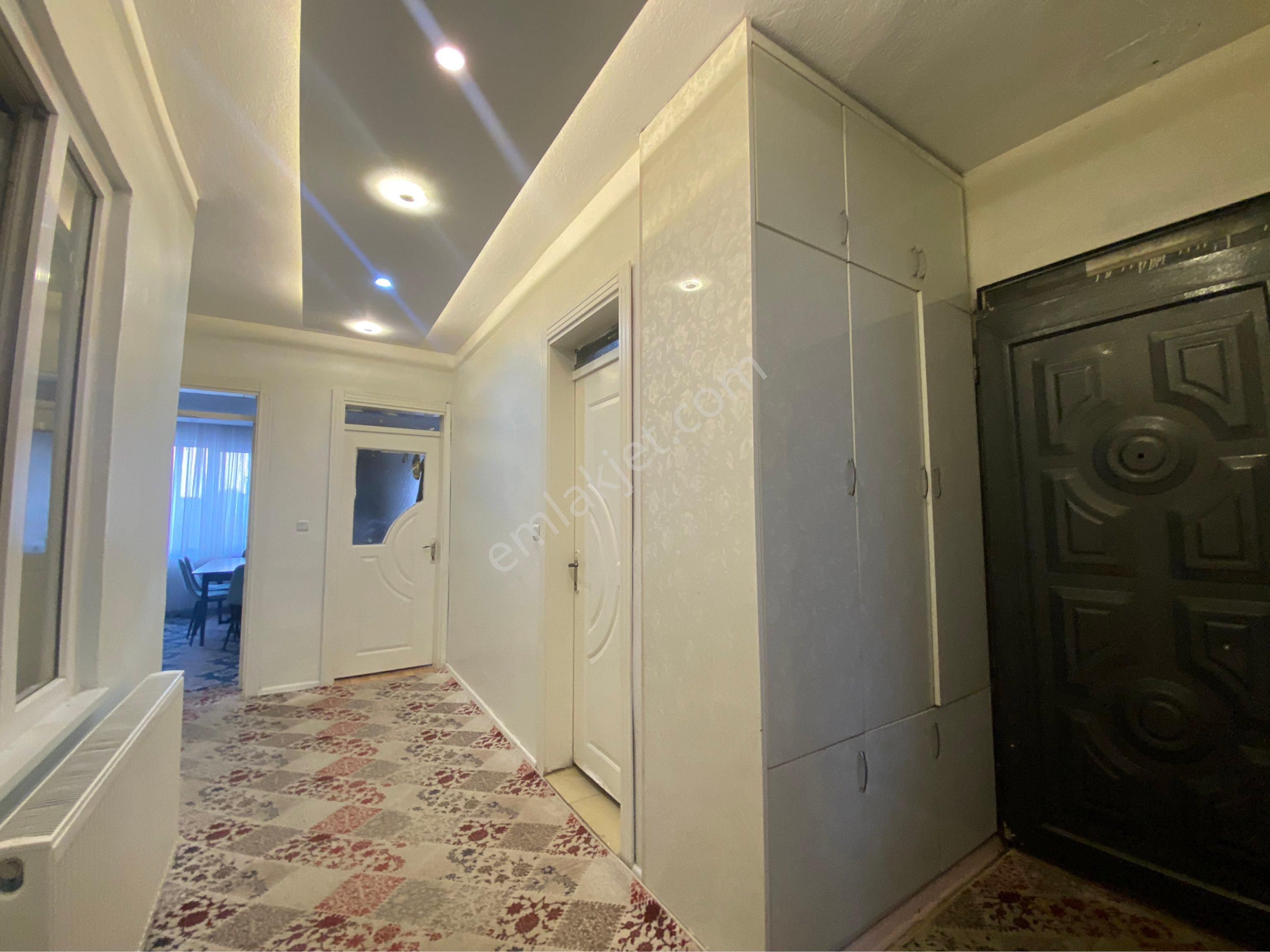 Güneş De 4 Katlı 120m Tam Tapu Ve 4 Katıda Doğalgazlı,bakımlı Ev - Görsel 10