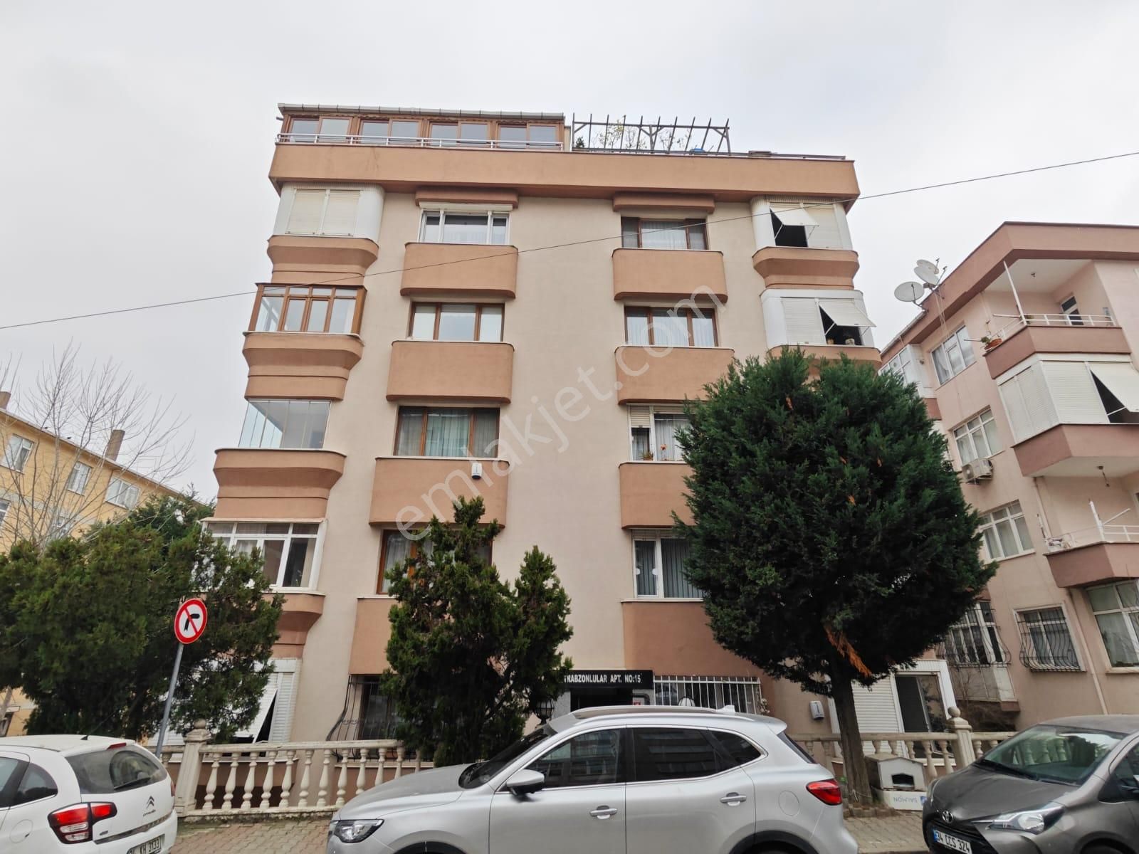 Maltepe Çınar Satılık Daire ▃artemin▃çınar'da İçi Yenilenmiş Ön Cephe 125m² 3+1!