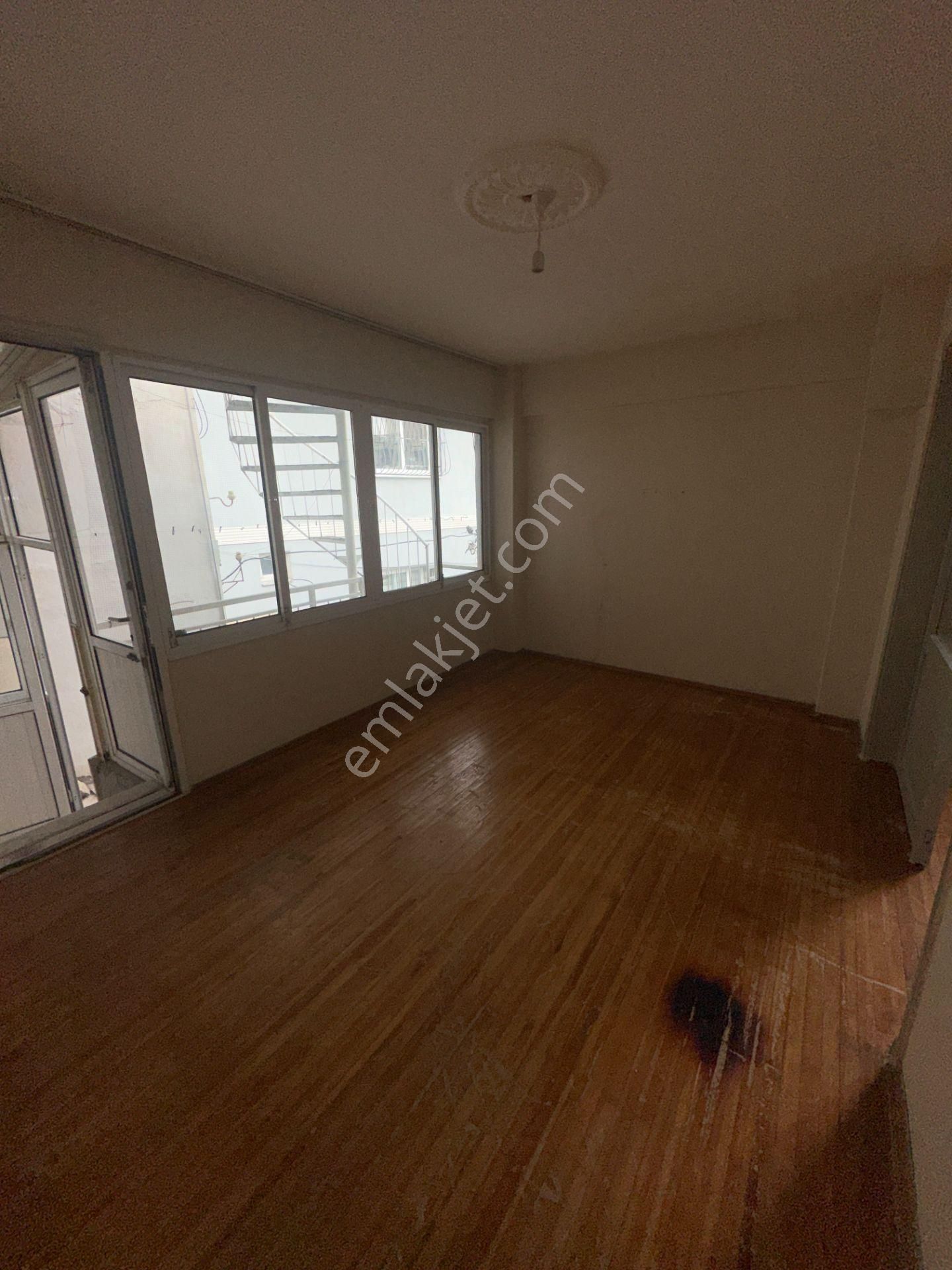 Konak Atilla Kiralık Daire Çalışkan_dan Eşrefpaşa Atilla Mahallesin De 2+1 Kiralık Daire