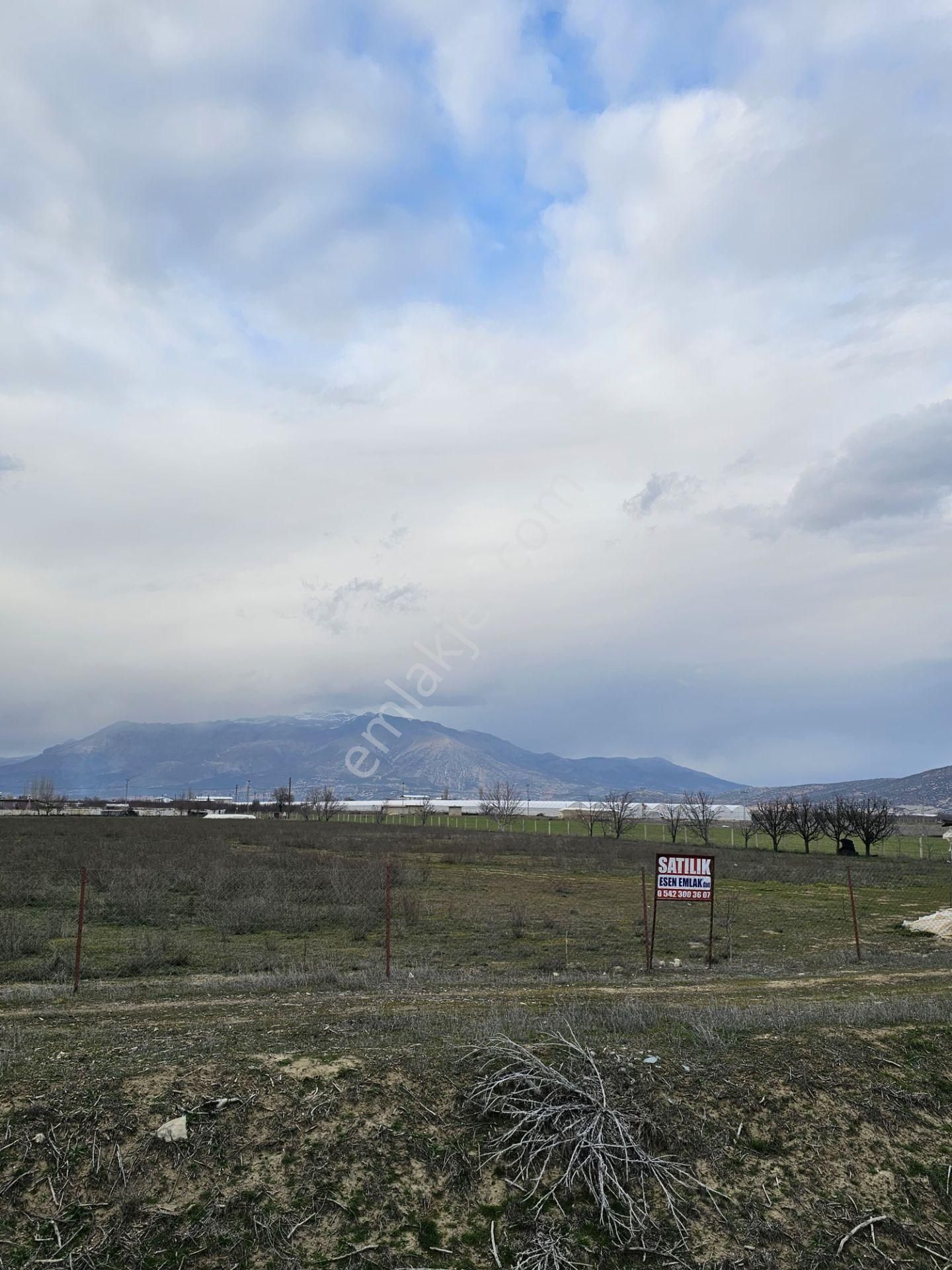 Elmalı Yakaçiftlik Mahalle Merkezine Yakın Lokasyonda Etrafı Telle Çevrili 27.106m2 Satılık Tarla - Görsel 19