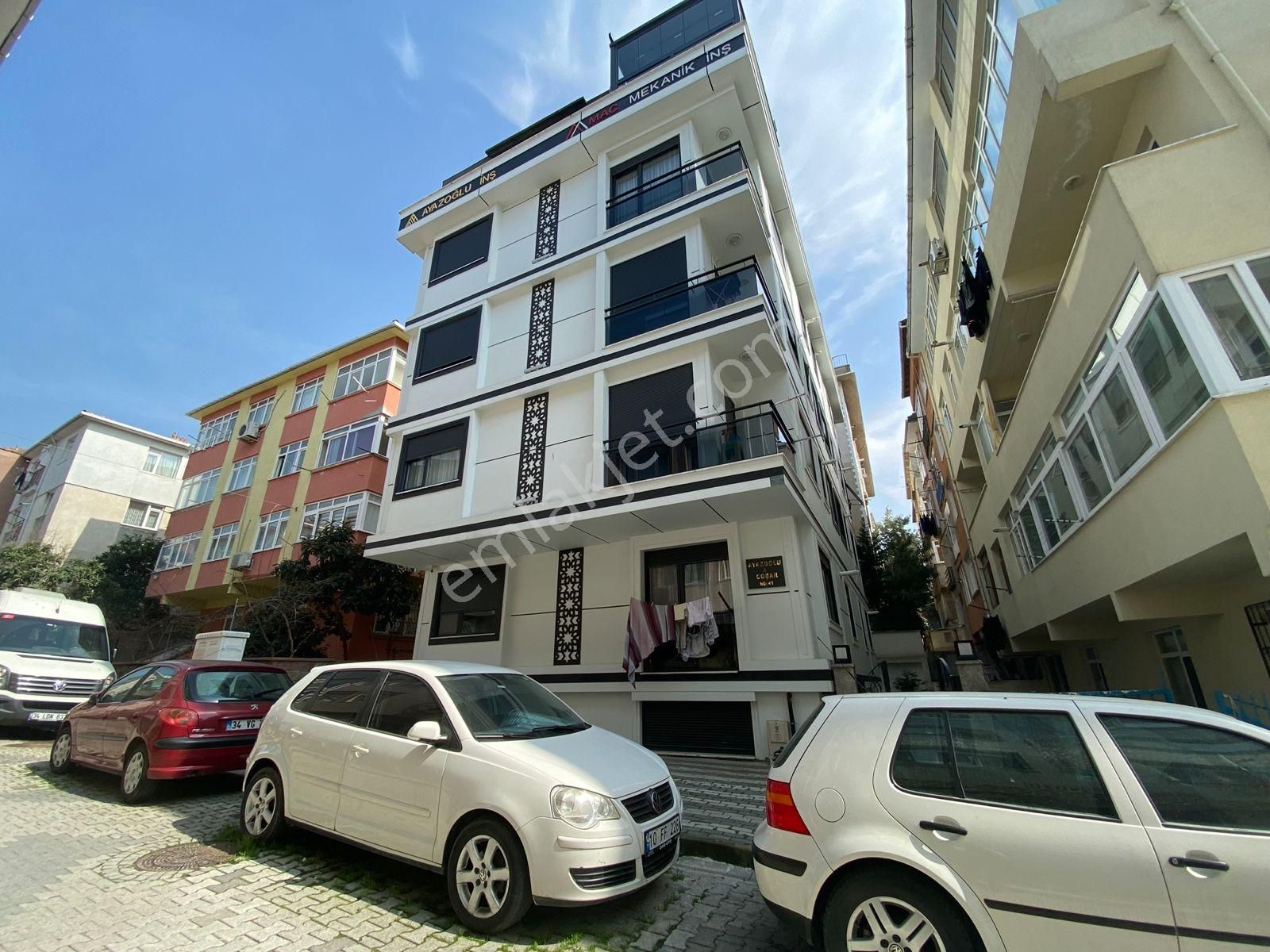 Üsküdar Zeynep Kamil Satılık Daire Deluxe 26 ' Dan Yeni Binada Asansörlü Balkonlu 2+1 75 M2 Daire