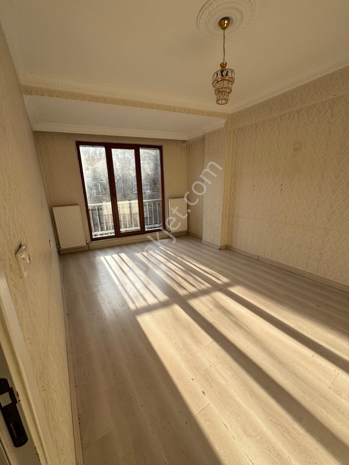 Sultangazi Malkoçoğlu Kiralık Daire Erhan Gayrimenkulden Malkoçoğlunda Kiralık 2+1 Daire