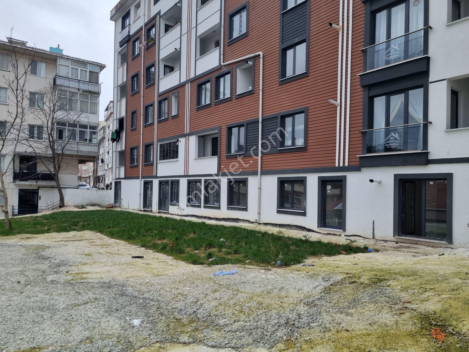 Üsküdar Selami Ali Satılık Daire Deluxe 26 ' Dan Yeni Binada Otoparklı Kuponn 3+1 110 M2 Daire