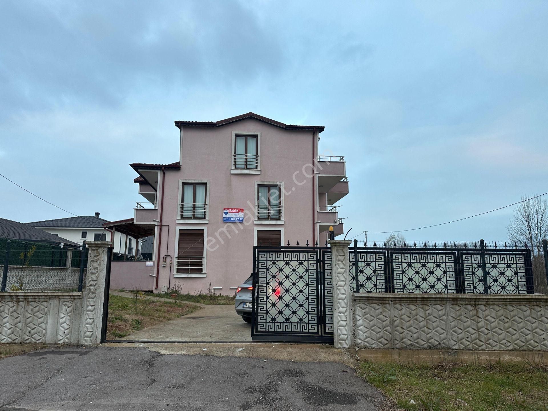 Kartepe Acısu Satılık Villa Triplex Villa – Maşukiye Sınırında