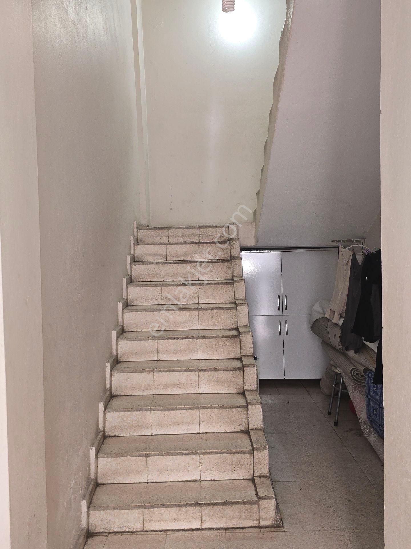 Havuzlu Bahçede2 Katlı Müstakil 3+1 - Görsel 12