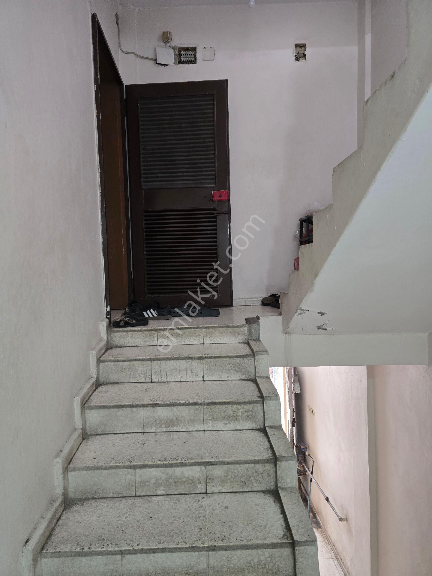 Havuzlu Bahçede2 Katlı Müstakil 3+1 - Görsel 11