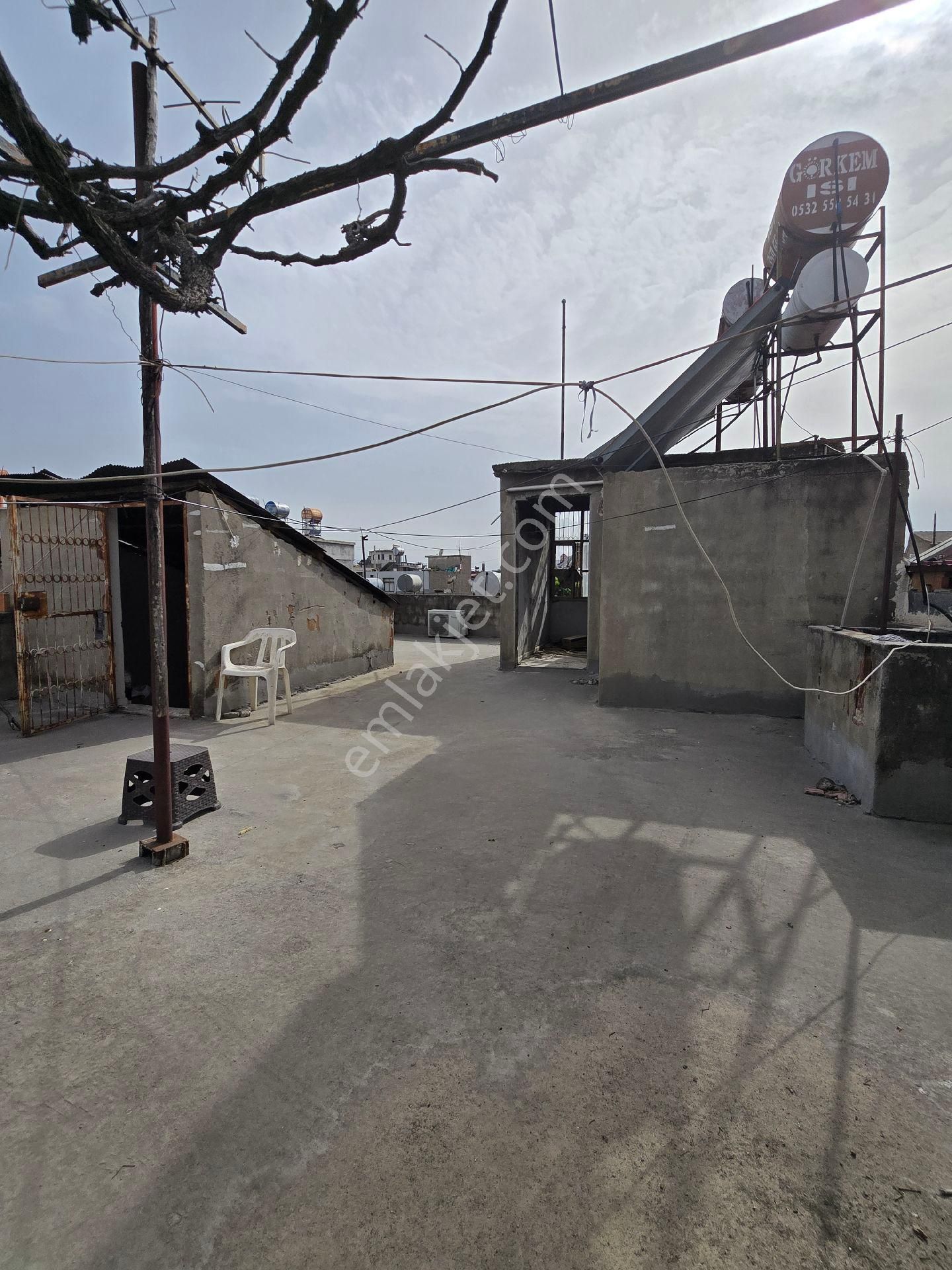 Havuzlu Bahçede2 Katlı Müstakil 3+1 - Görsel 14