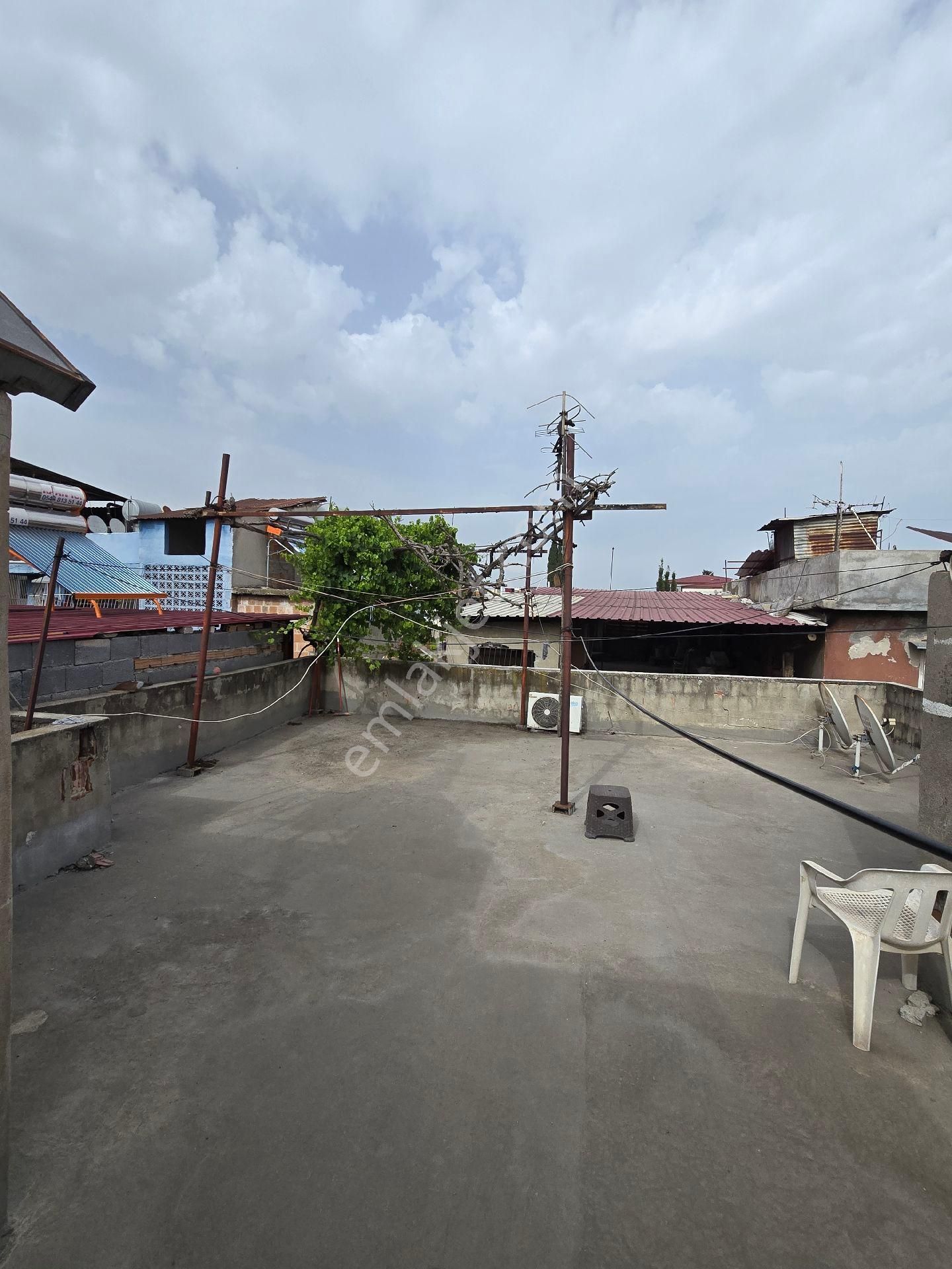 Havuzlu Bahçede2 Katlı Müstakil 3+1 - Görsel 18