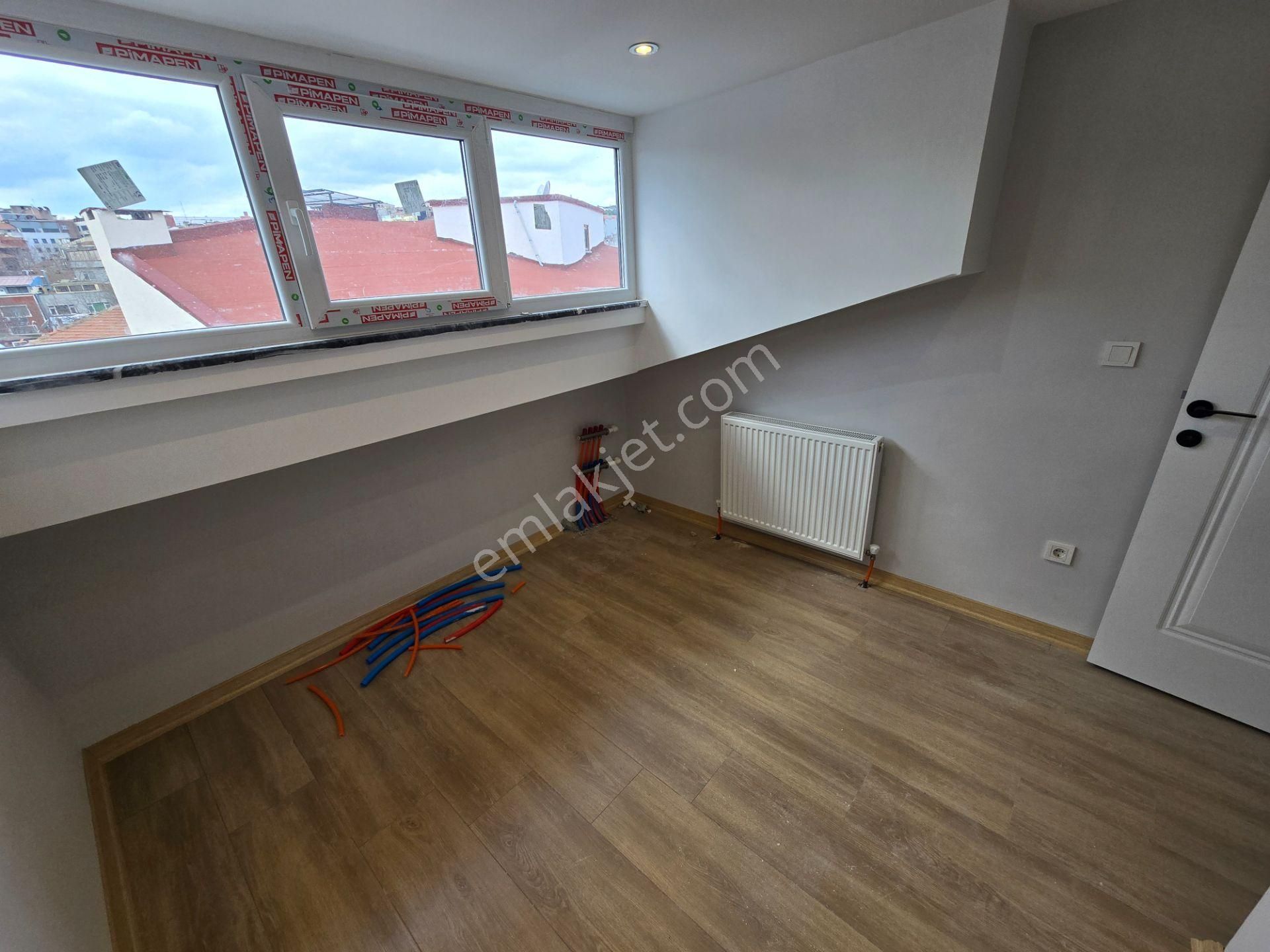 Deluxe 26 ' Dan Tam Merkezde Sıfır Binada Yokuşsuz 3+2 Dublex - Görsel 21