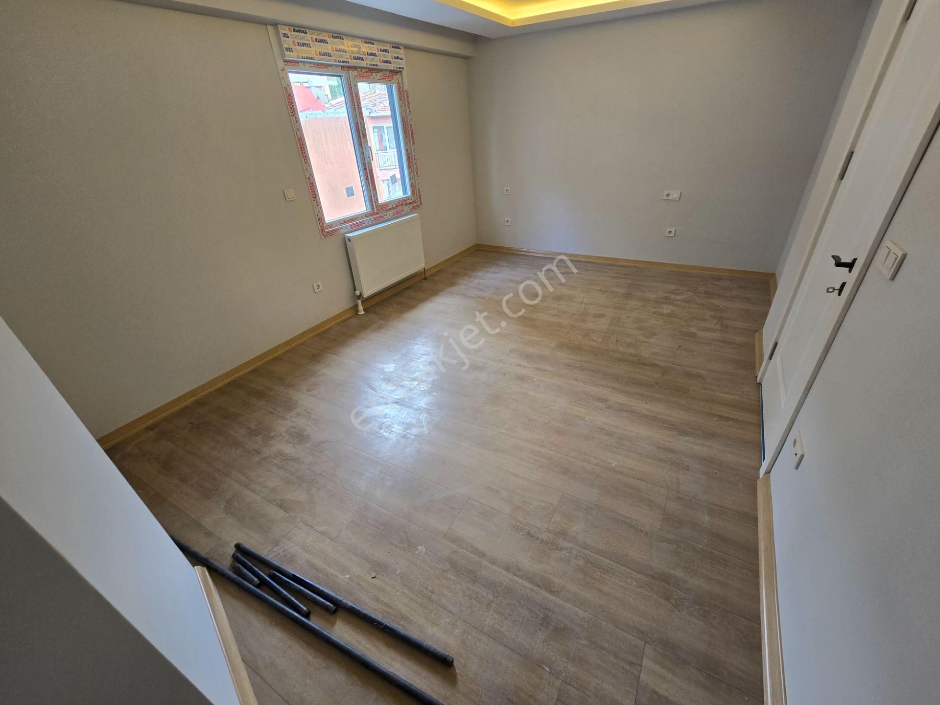 Deluxe 26 ' Dan Tam Merkezde Sıfır Binada Yokuşsuz 3+2 Dublex - Görsel 8