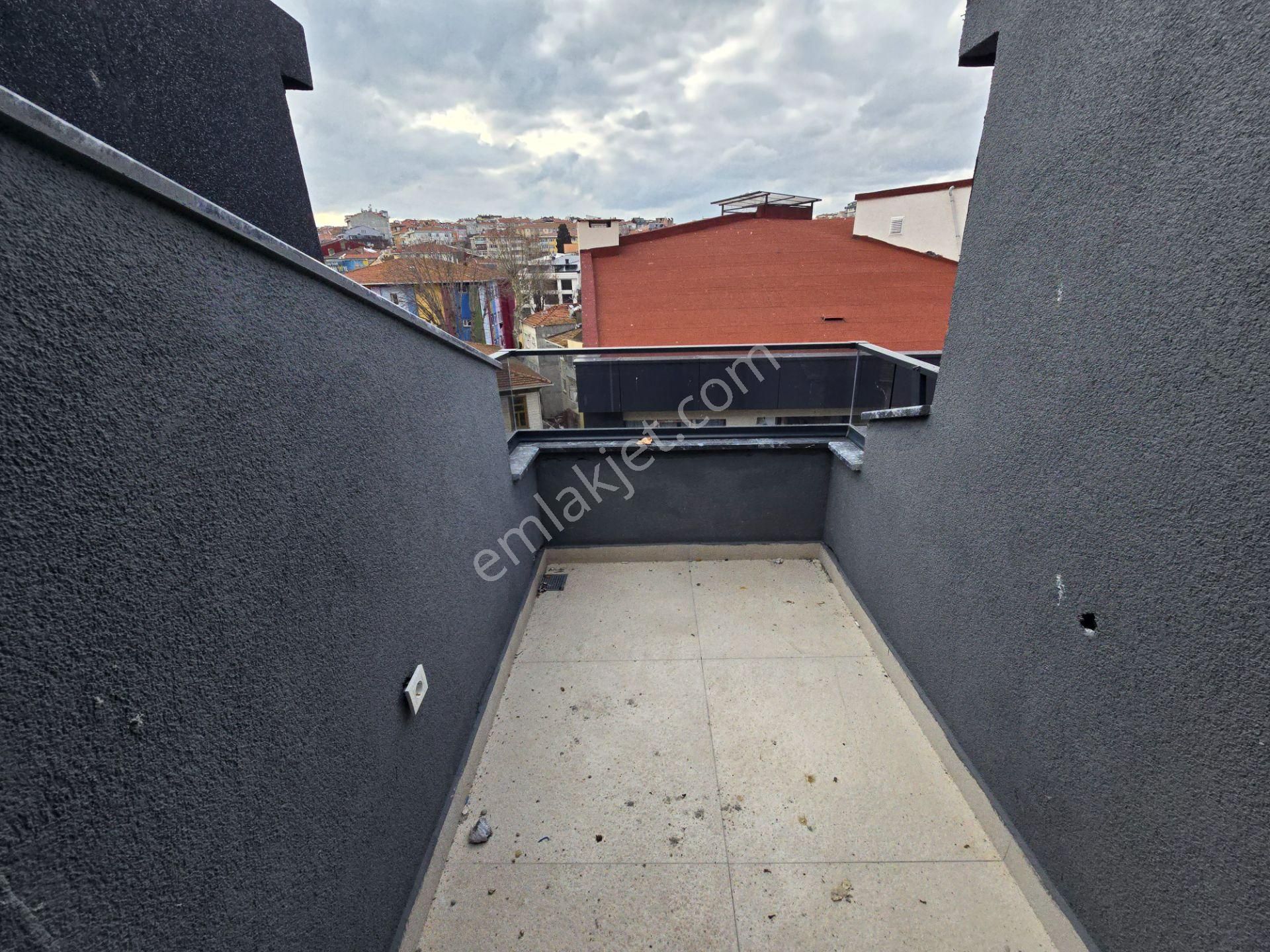 Deluxe 26 ' Dan Tam Merkezde Sıfır Binada Yokuşsuz 3+2 Dublex - Görsel 25