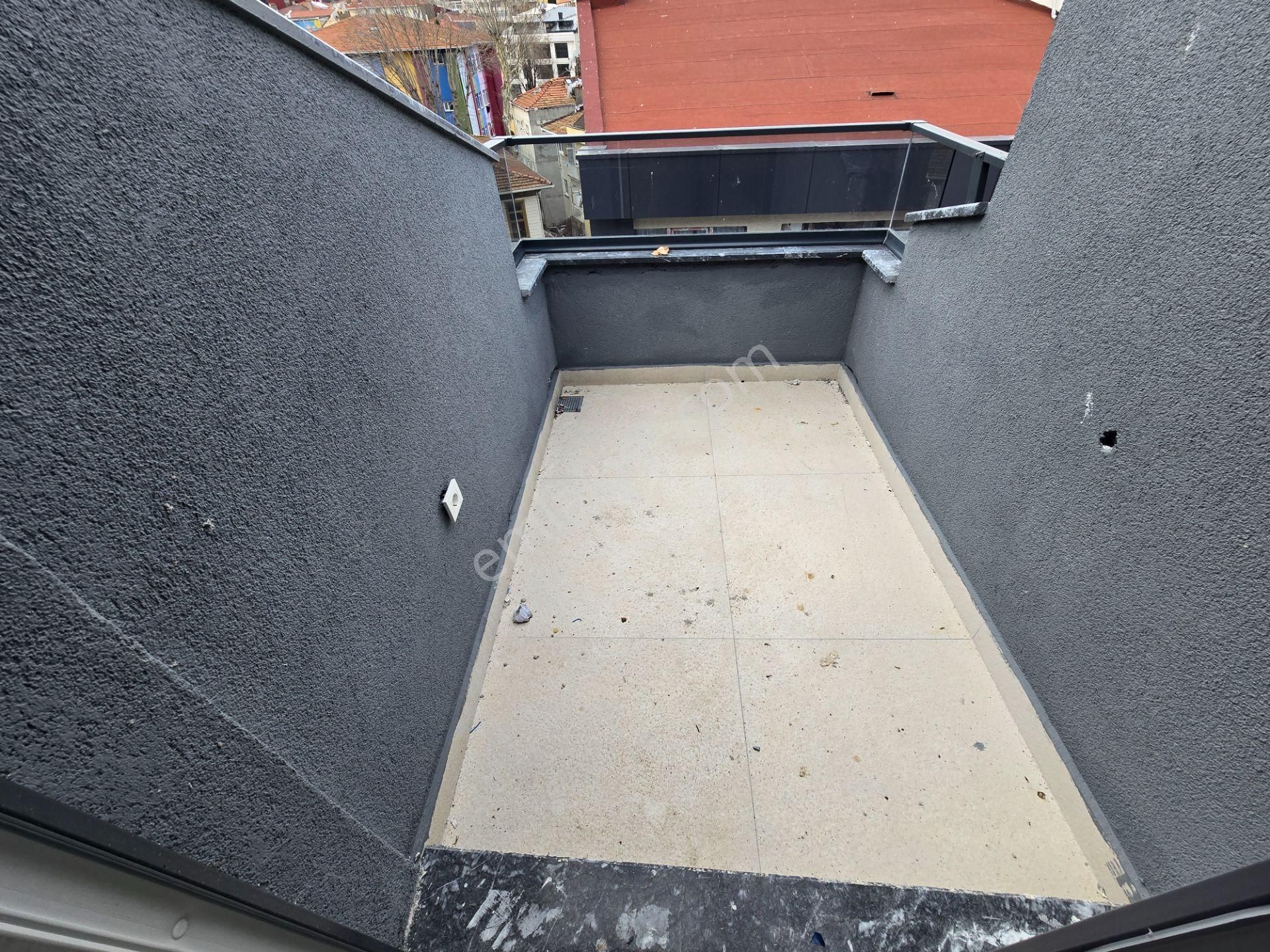 Deluxe 26 ' Dan Tam Merkezde Sıfır Binada Yokuşsuz 3+2 Dublex - Görsel 26