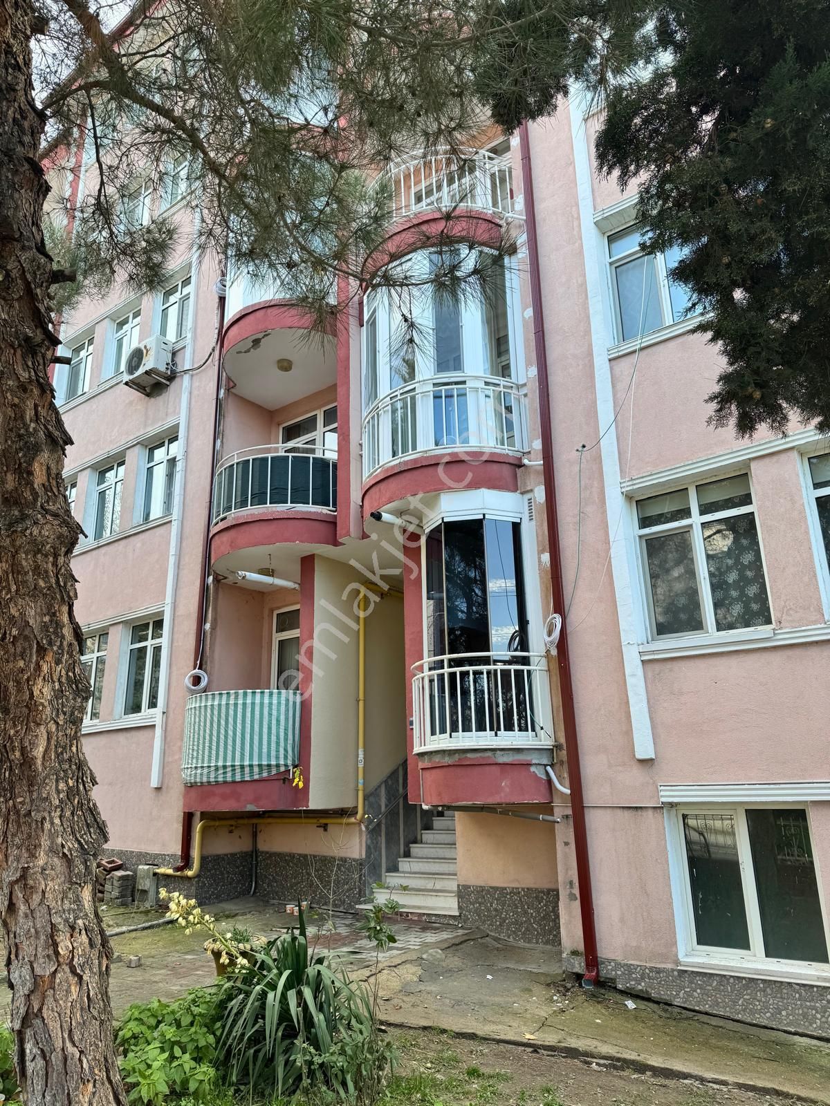 Edirne Merkez Fatih Satılık Daire Edirne Özsoy Emlak Danışmanlık Vali Konağı Arkası Dubleks 3+1 Net 170 M2 Satılık Daire