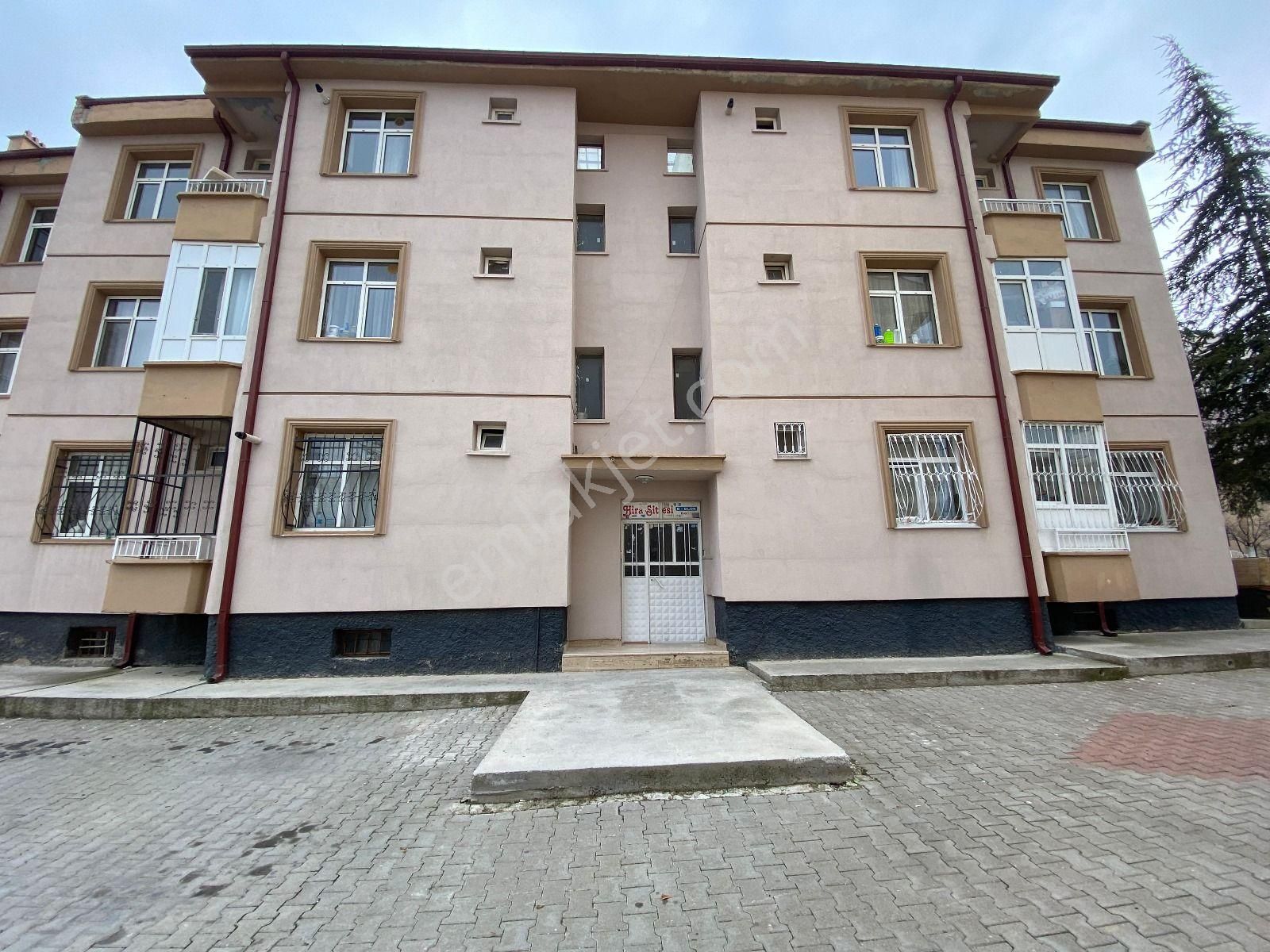 Selçuklu Bosna Hersek Satılık Daire Bosna Hersek Mah. 3+1 Arakat Satılık Daire