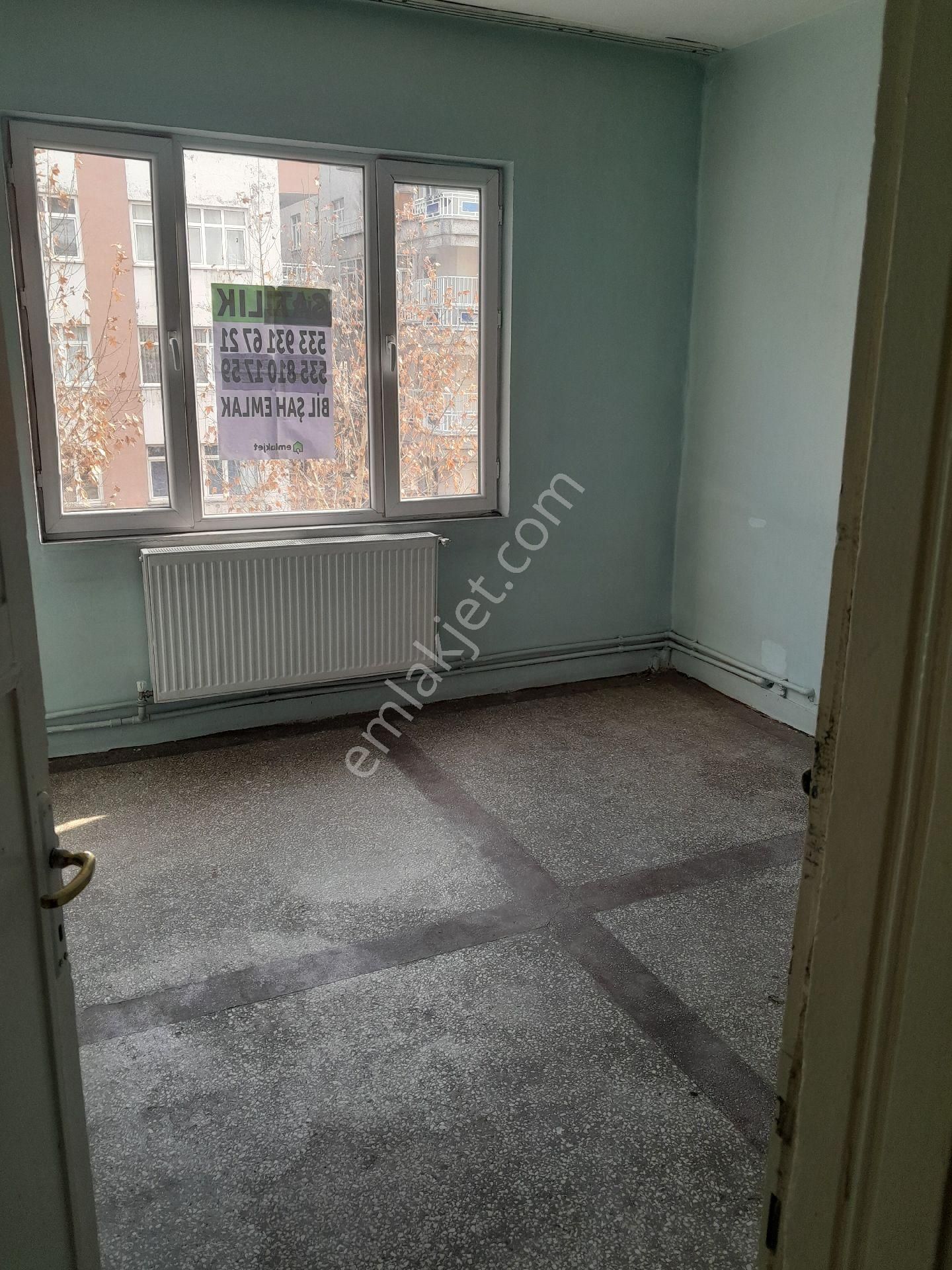 Ofis Gevran Caddesi Üzerinde Kiralık Daire - Görsel 11