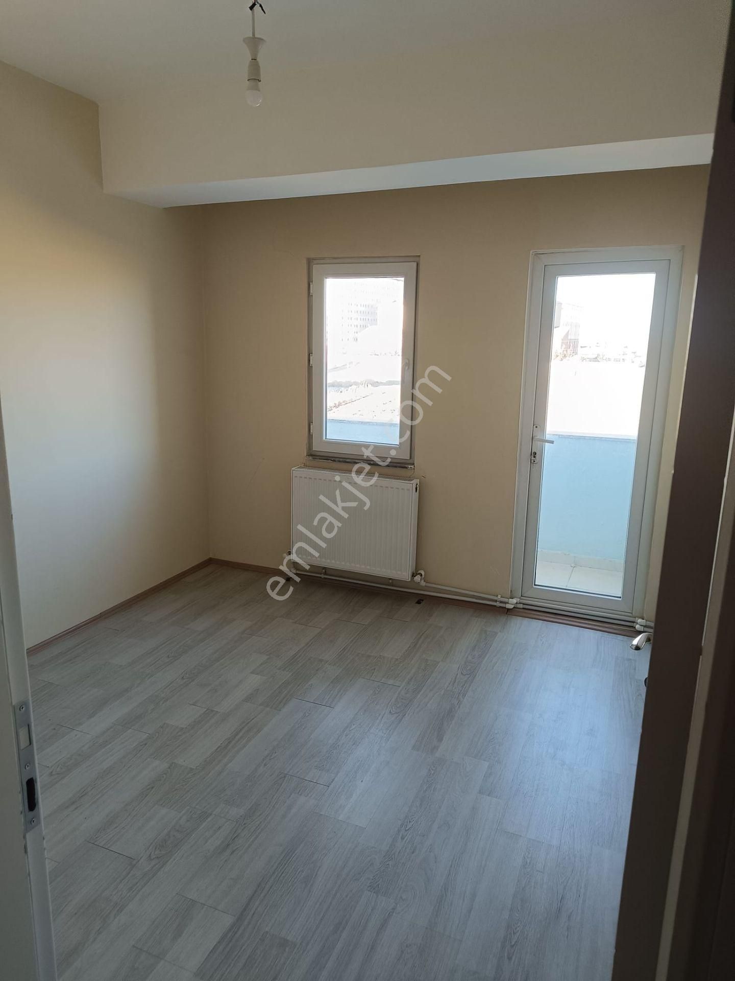 Erenler Mahallesi Afyonkarahisar Satılık Geniş 2+1 Daire - Görsel 9