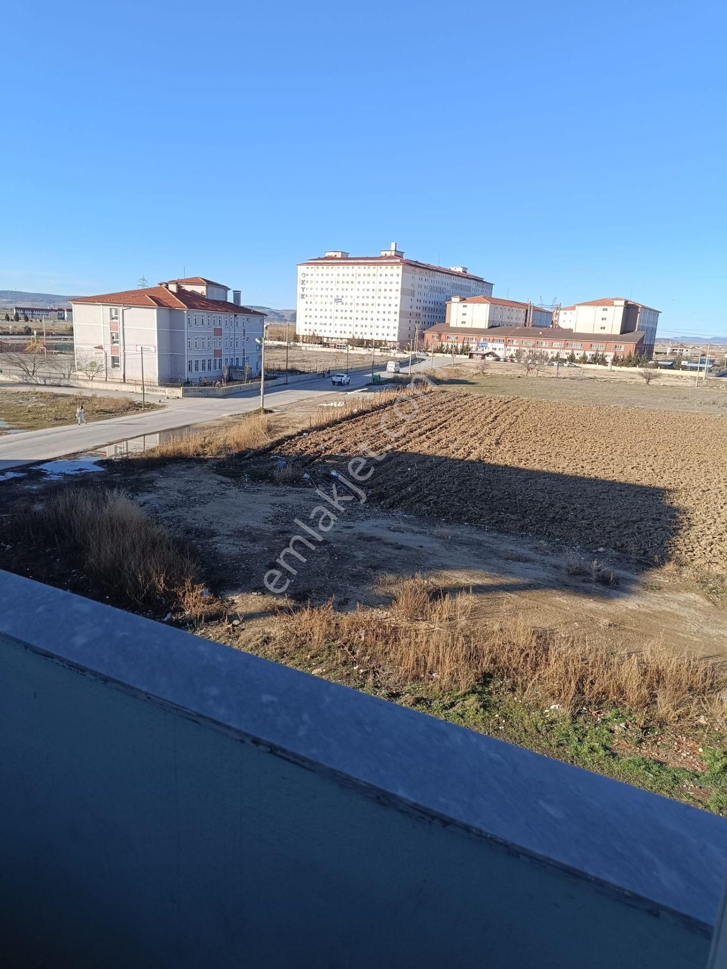 Erenler Mahallesi Afyonkarahisar Satılık Geniş 2+1 Daire - Görsel 5