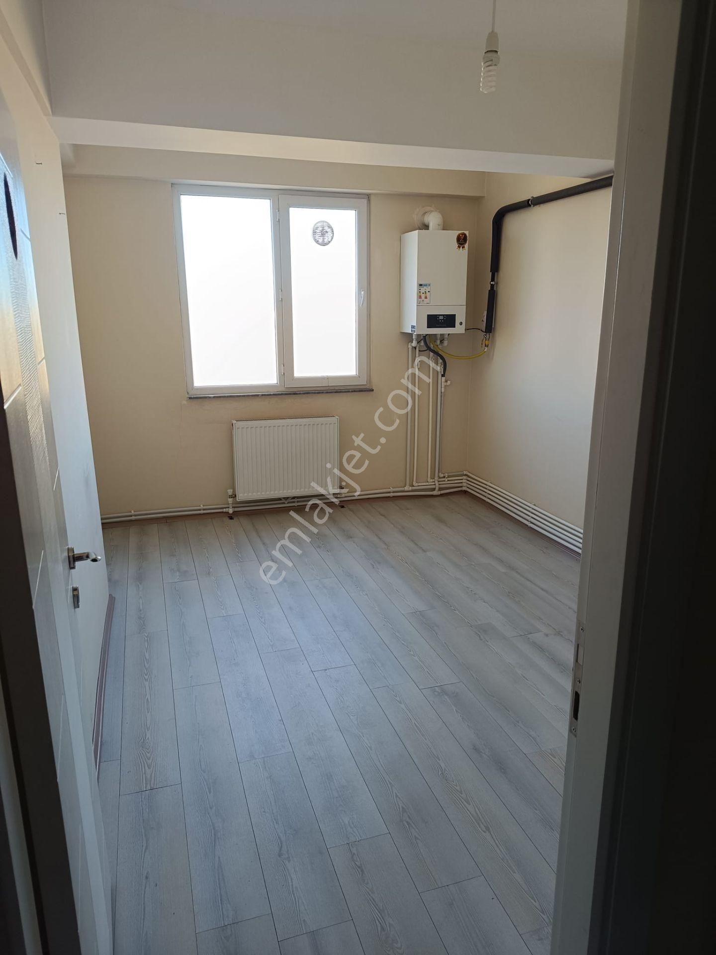 Erenler Mahallesi Afyonkarahisar Satılık Geniş 2+1 Daire - Görsel 7