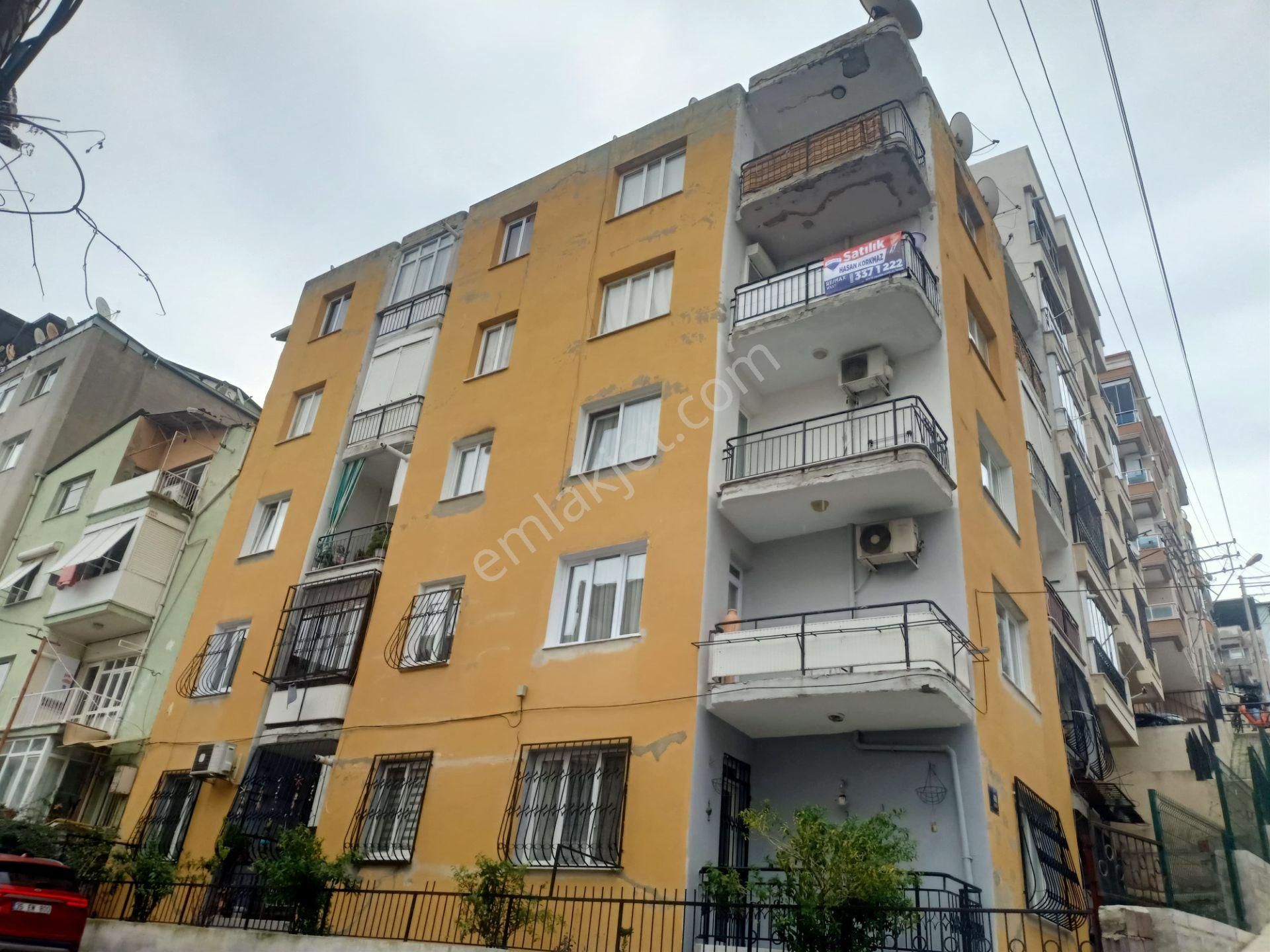 Buca Laleli Satılık Daire Şirinyer Merkezde 5+1 214 M2 Çok Geniş Arakat Satılık Daire