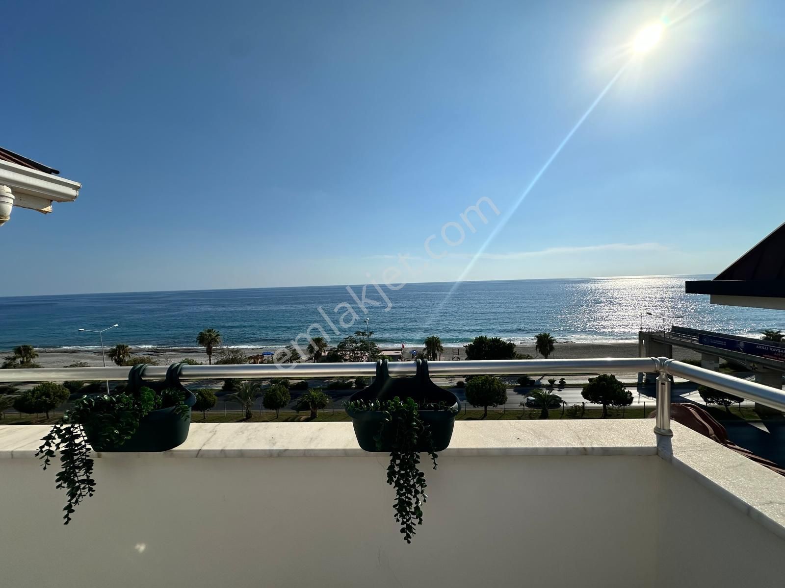 Acil Satılık Denize Sıfır 3+1 Dubleks - Görsel 32