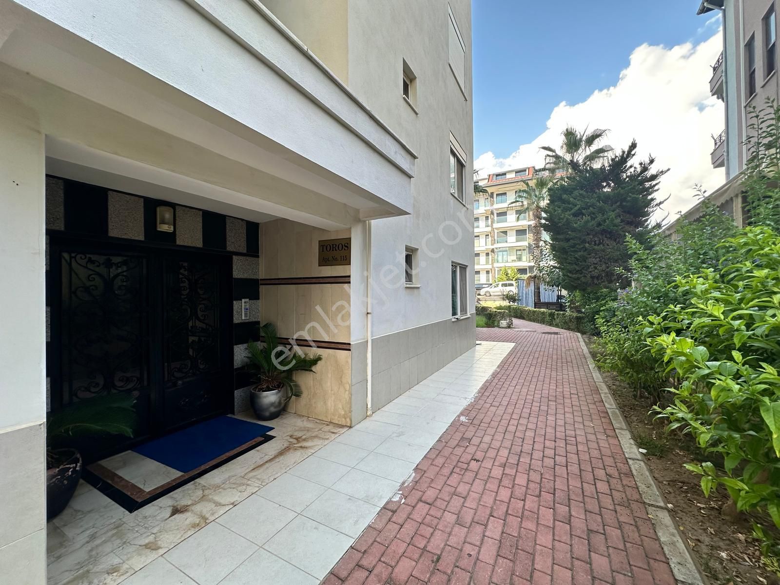 Acil Satılık Denize Sıfır 3+1 Dubleks - Görsel 3