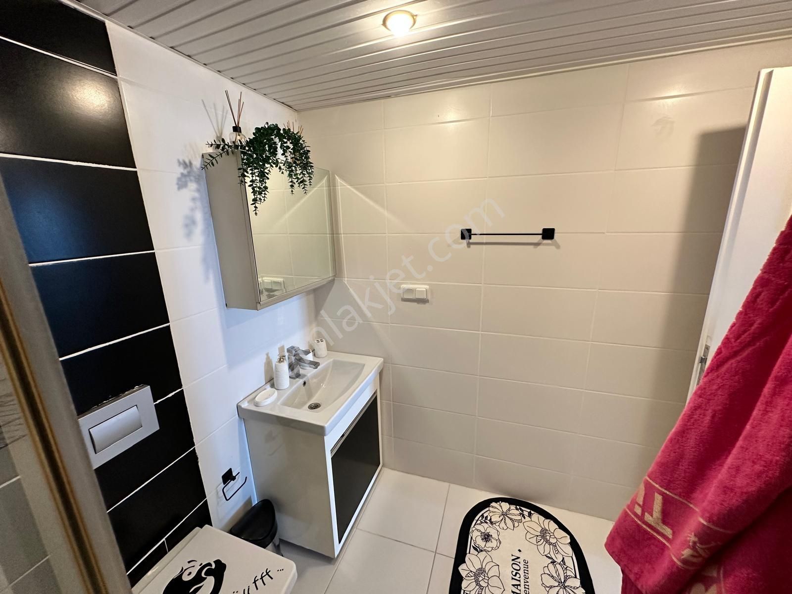 Acil Satılık Denize Sıfır 3+1 Dubleks - Görsel 24