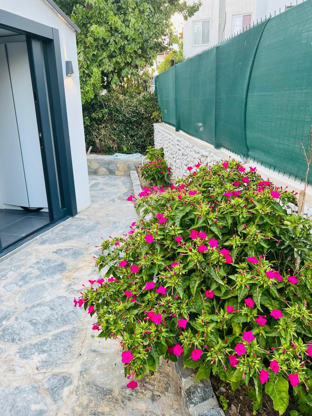 Bağla Aytur Sitesinde 2.5+1 Müstakil Dubleks Villa - Görsel 30