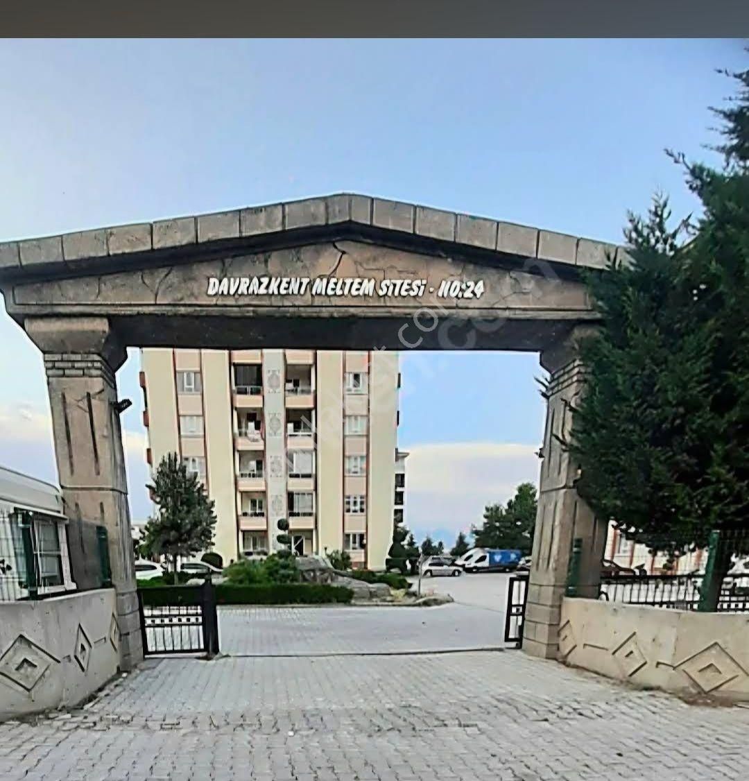 Isparta Merkez Vatan Satılık Daire Vatan Mahallesinde Satılık 2+1 Ev