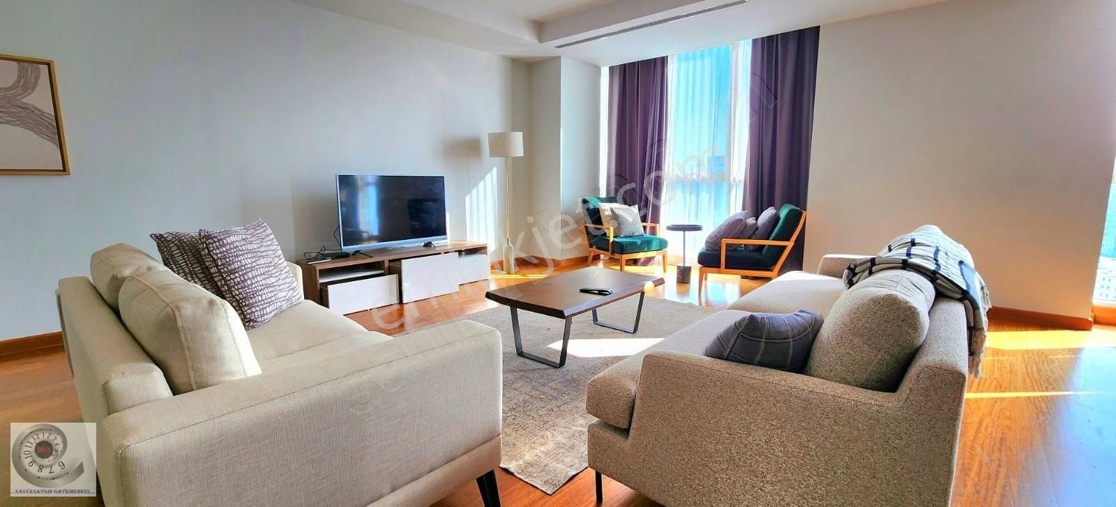 İstanbul Sarıyer Site İçerisinde Kiralık Daire Maslak Mashattan 4+1 Kiralık Eşyalı Şık Daire