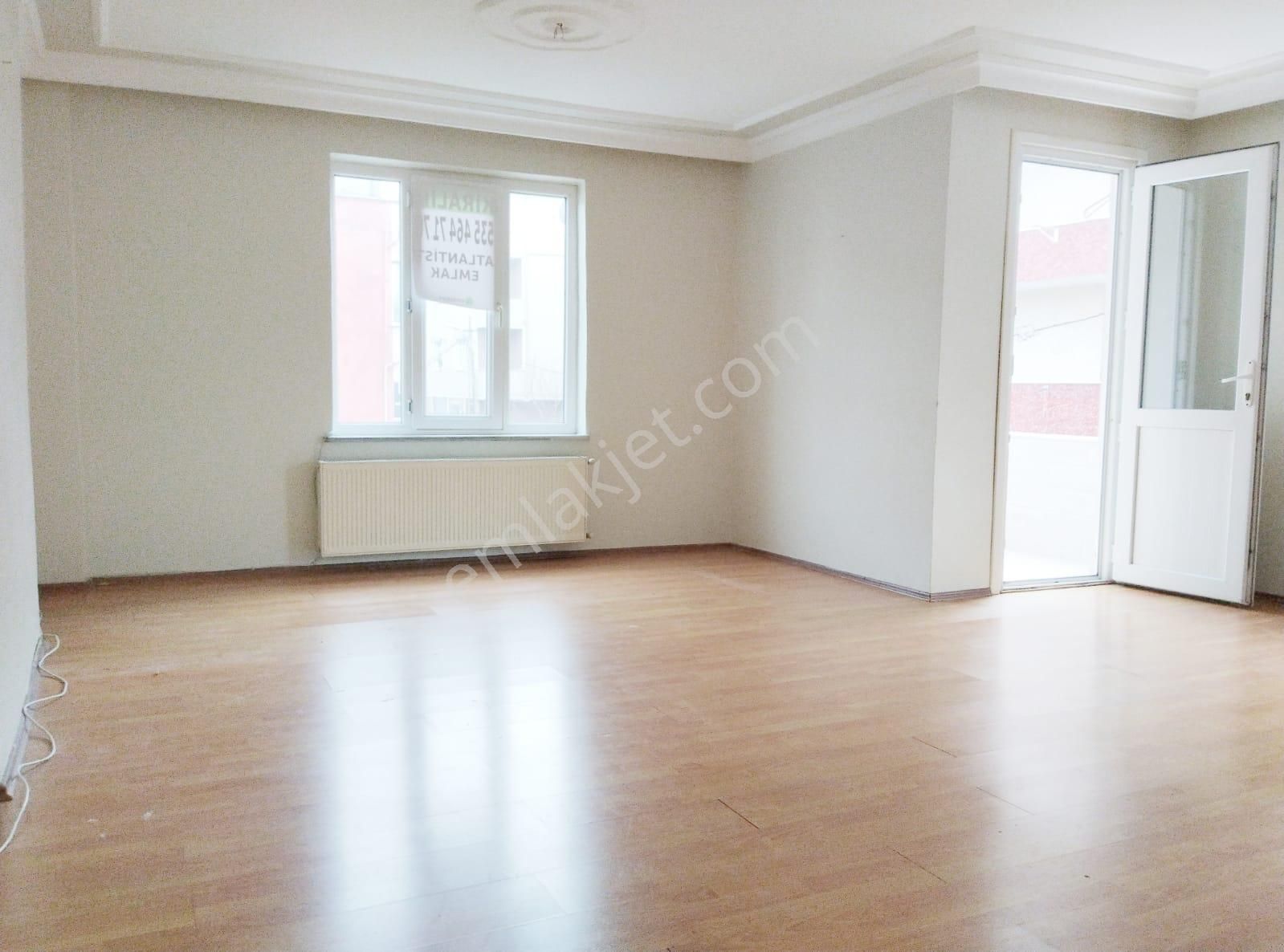 Ataşehir Kayışdağı Kiralık Daire Kayışdağı Dörtyol Işıklarda 170m2 1.kat 3+1 3 Balkonlu Bakımlı