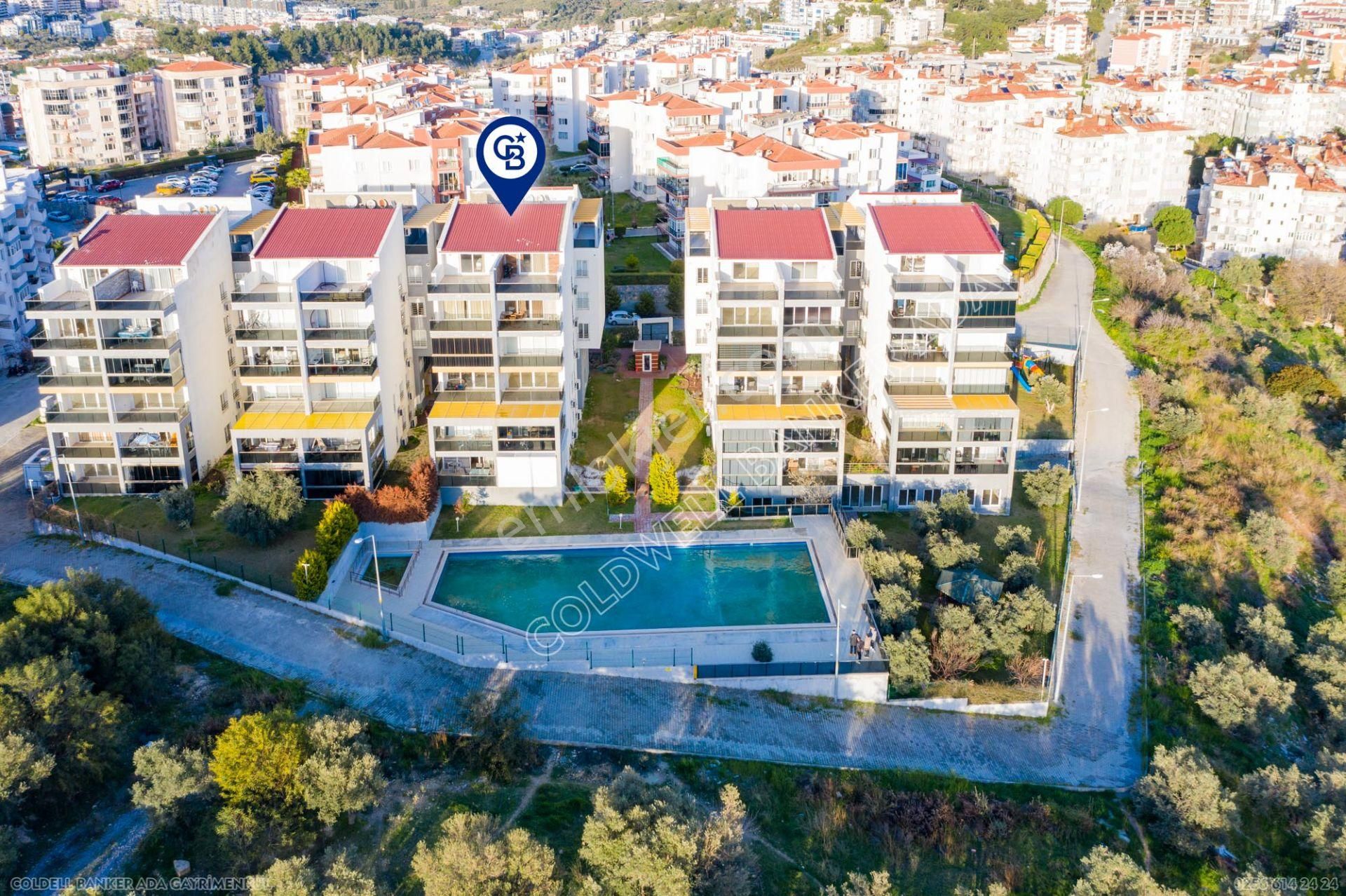 Kuşadası İkiçeşmelik Satılık Daire Kuşadası'nda Merkezi Konumda Site İçinde Satılık Geniş 3+1 Daire