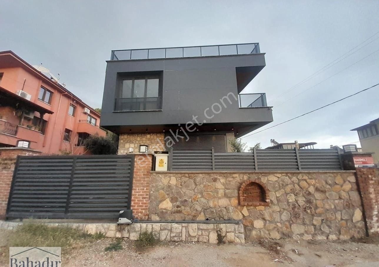 Bahadır Emlaktan Full Manzaralı Ultra Lüks Müstakil Villa