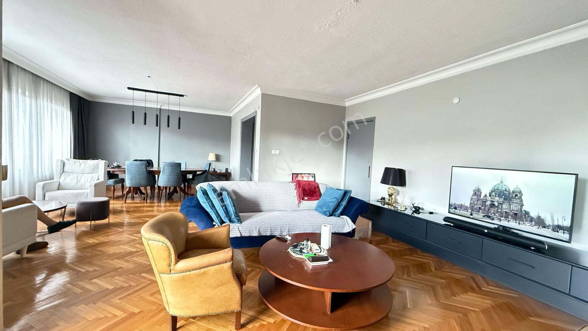 Etiler Çamlıkta Bahçe Çıkışlı Ferah 2.5+1 Satılık Daire - Görsel 4