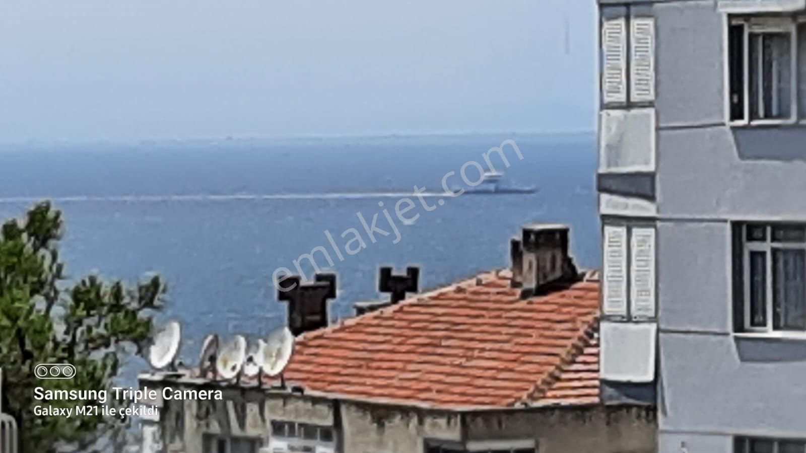 Konak Barbaros Satılık Daire İzmir Konak Barboros Mahallesinde 3+1 Satılık Daire