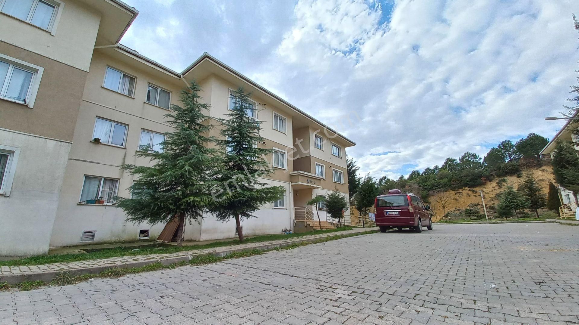 İzmit Akpınar Satılık Daire Akpınar Toki Konutları Satılık 2+1 Eşyalı Daire