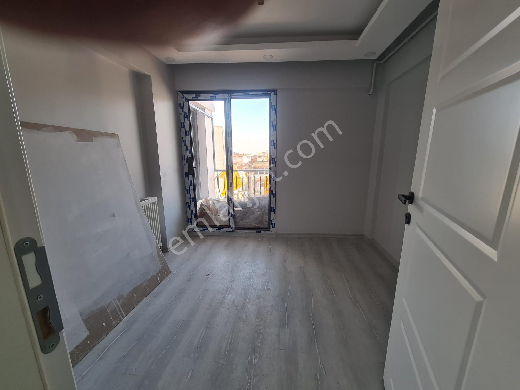 Acill Konak İzmirpark Avm Yakını 2+1 95m2 Ayrı Mutfak Dgazlı Asansörlü Arakat Satılık Daire - Görsel 7